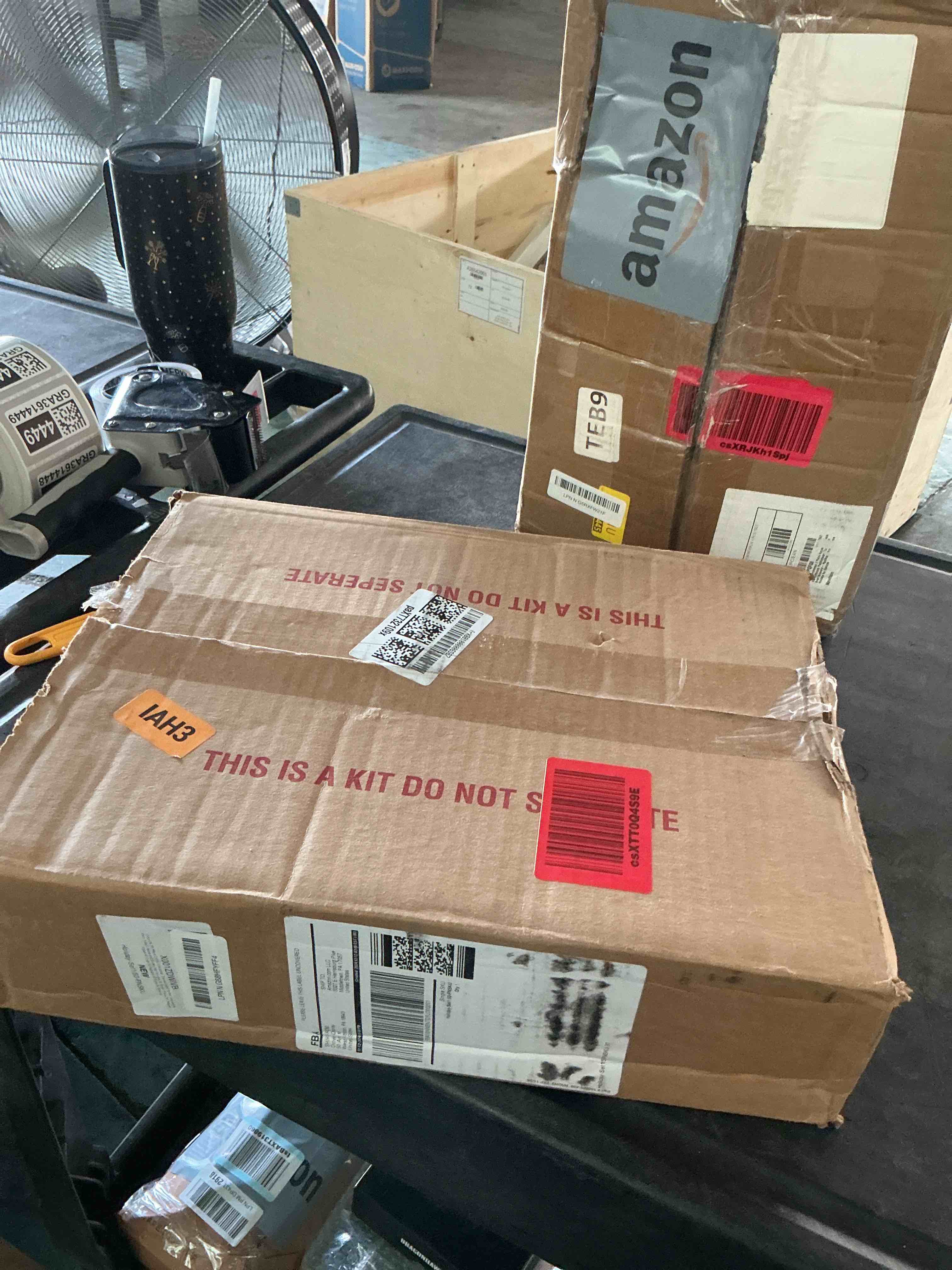 https://s3.amazonaws.com/lotting-images-prod/NonstopDeals/GRA3614434_1755277259349.jpeg