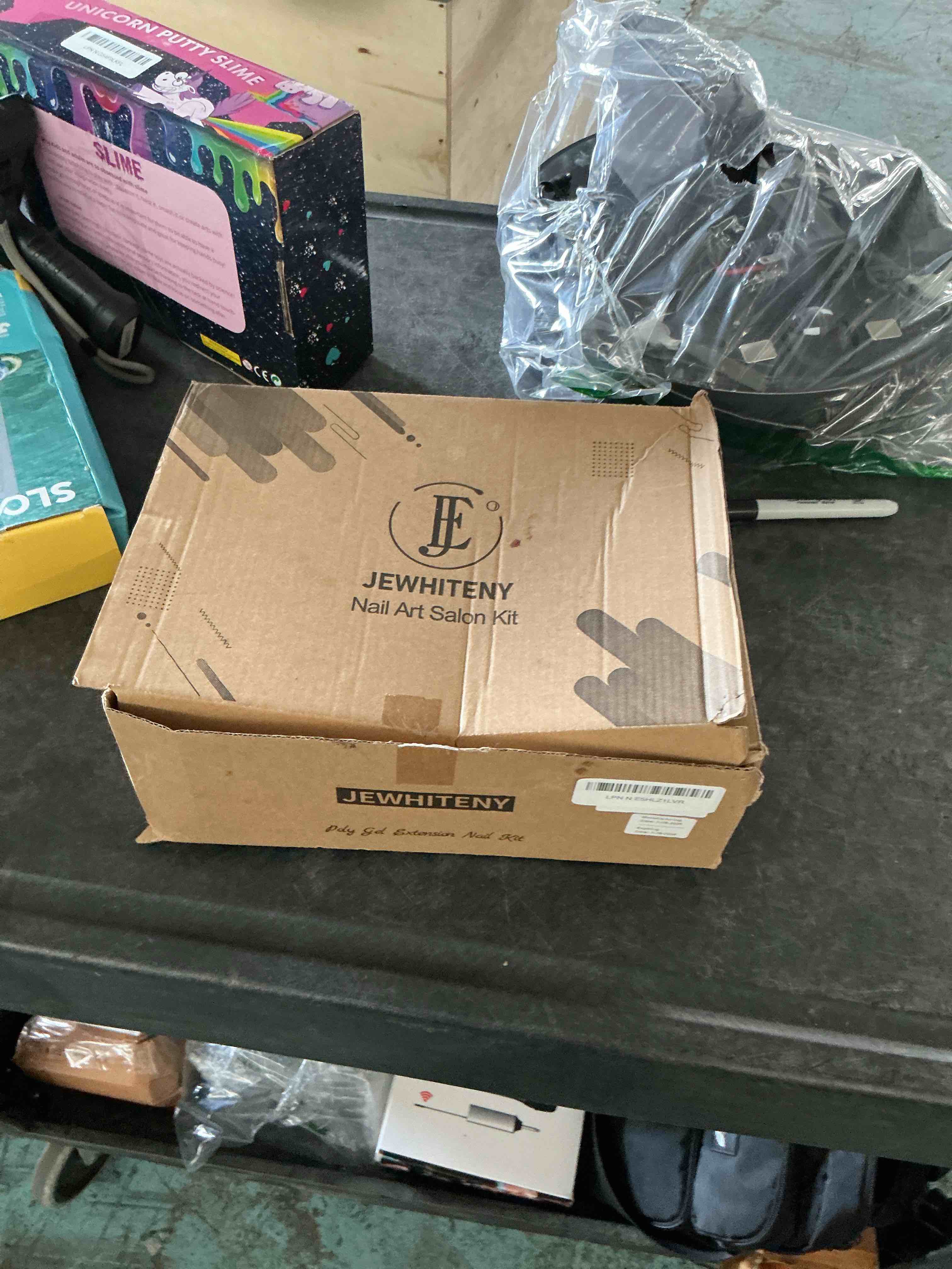 https://s3.amazonaws.com/lotting-images-prod/NonstopDeals/GRA3614460_1755279831644.jpeg