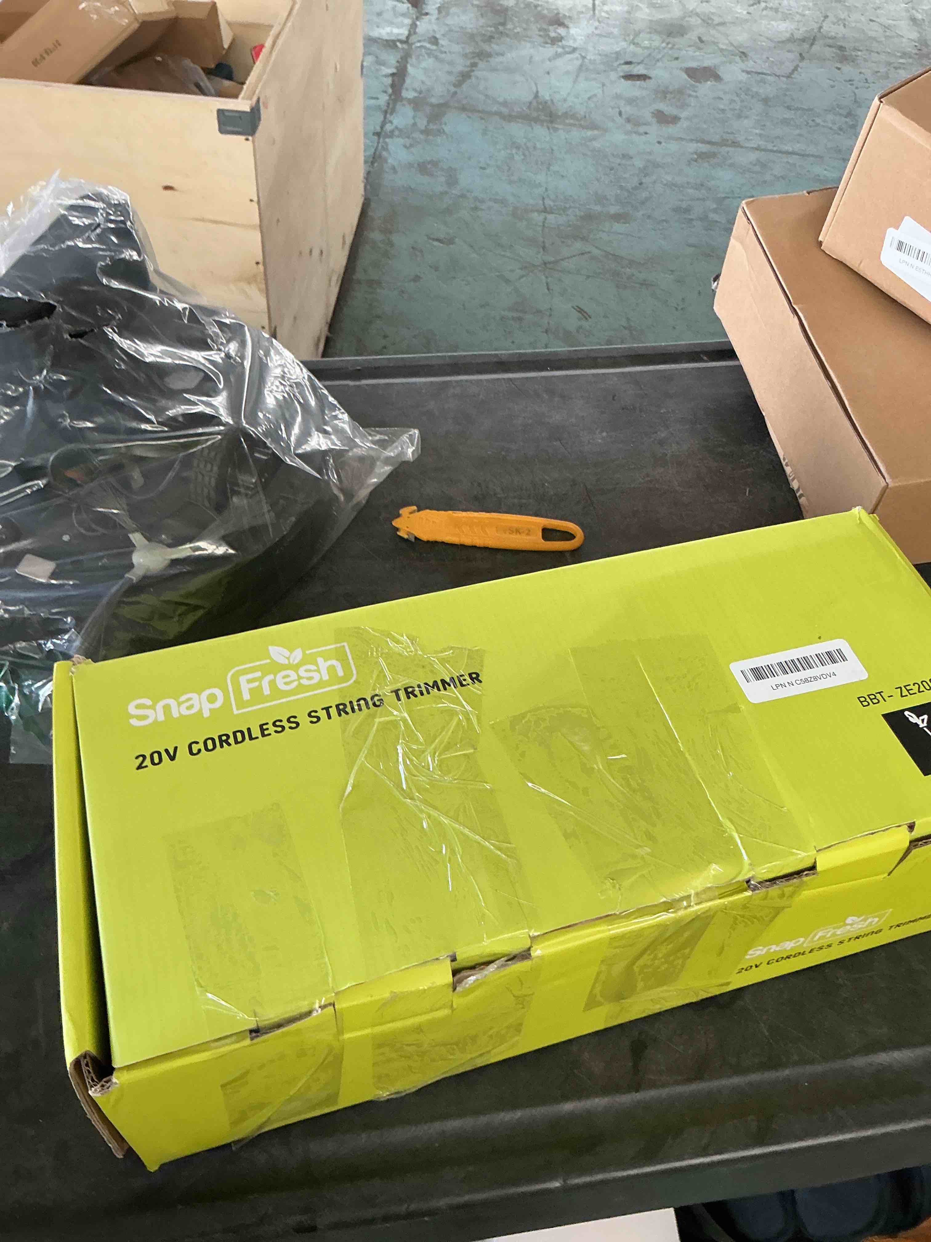 https://s3.amazonaws.com/lotting-images-prod/NonstopDeals/GRA3614463_1755281086064.jpeg