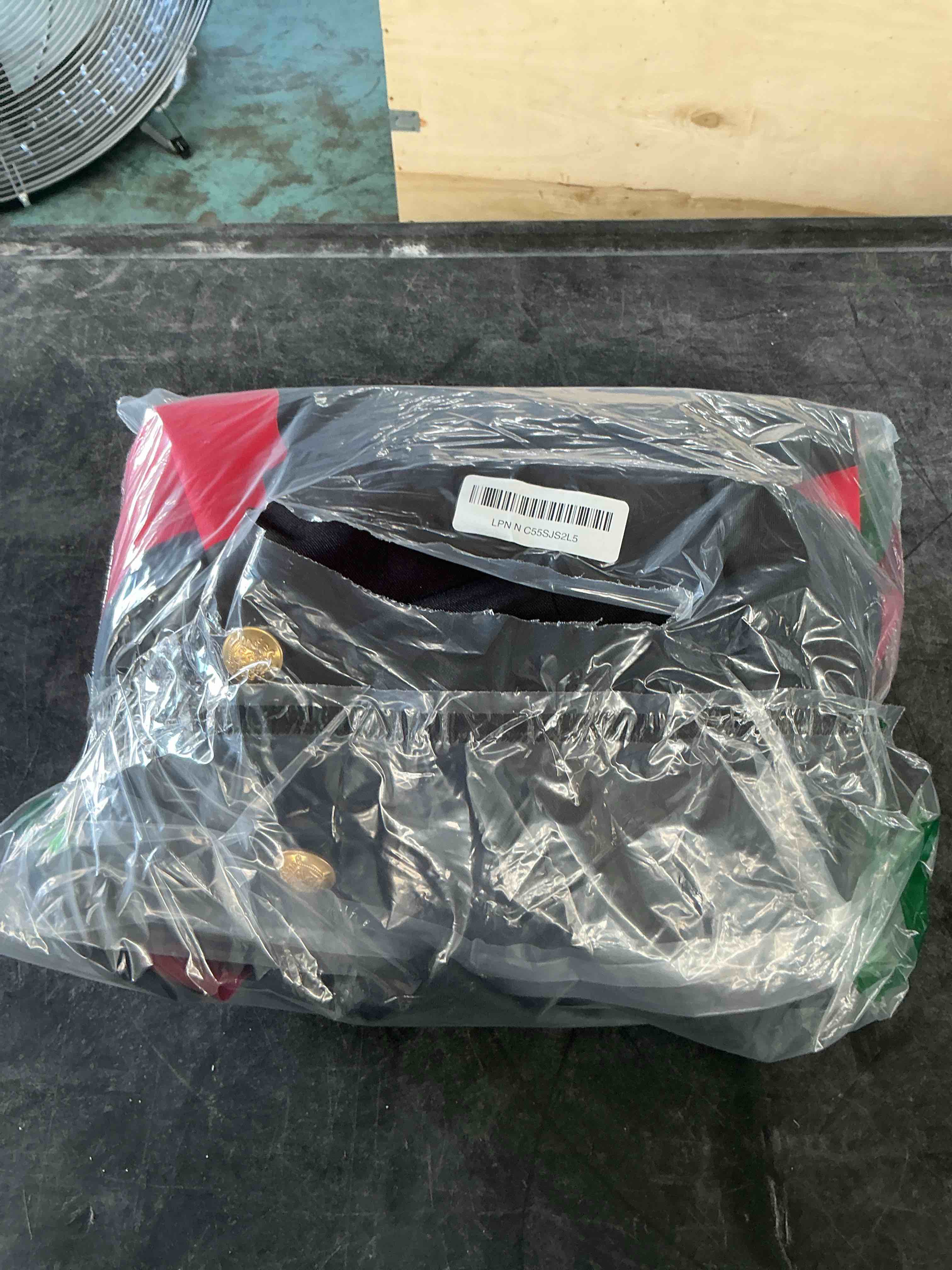 https://s3.amazonaws.com/lotting-images-prod/NonstopDeals/GRA3614480_1755285816483.jpeg