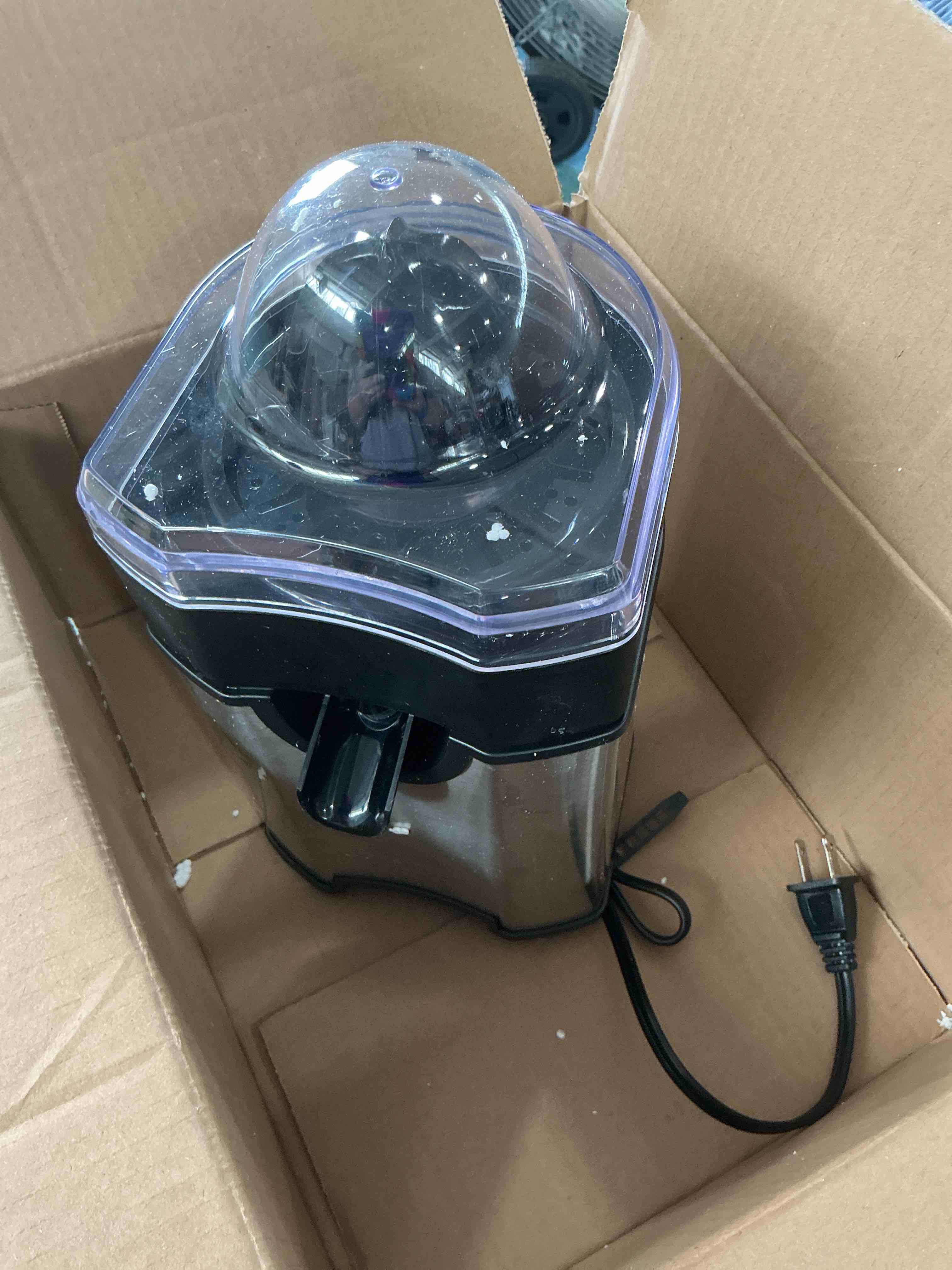 https://s3.amazonaws.com/lotting-images-prod/NonstopDeals/GRA3614506_1755290259102.jpeg