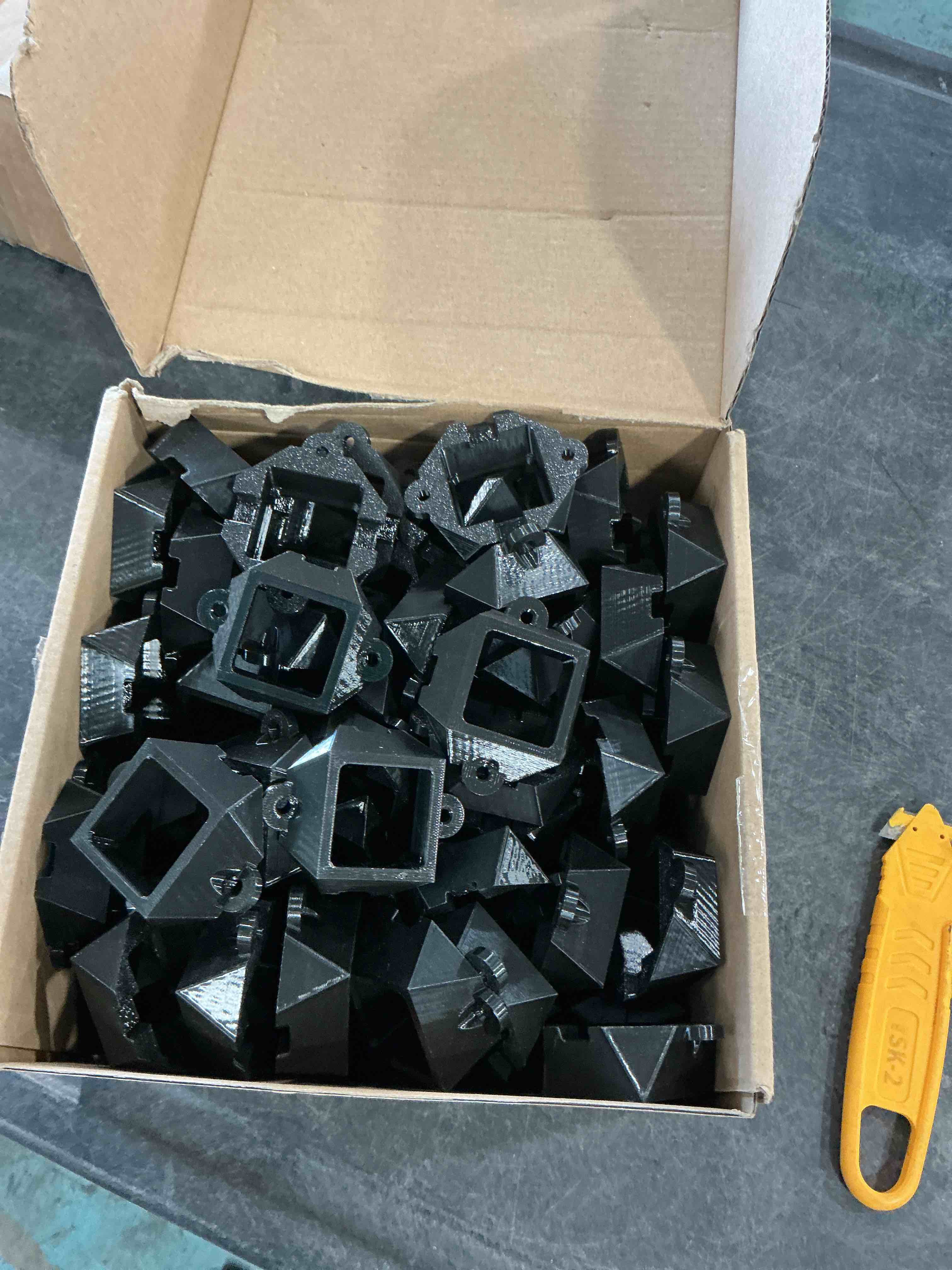 https://s3.amazonaws.com/lotting-images-prod/NonstopDeals/GRA3614528_1755294932141.jpeg