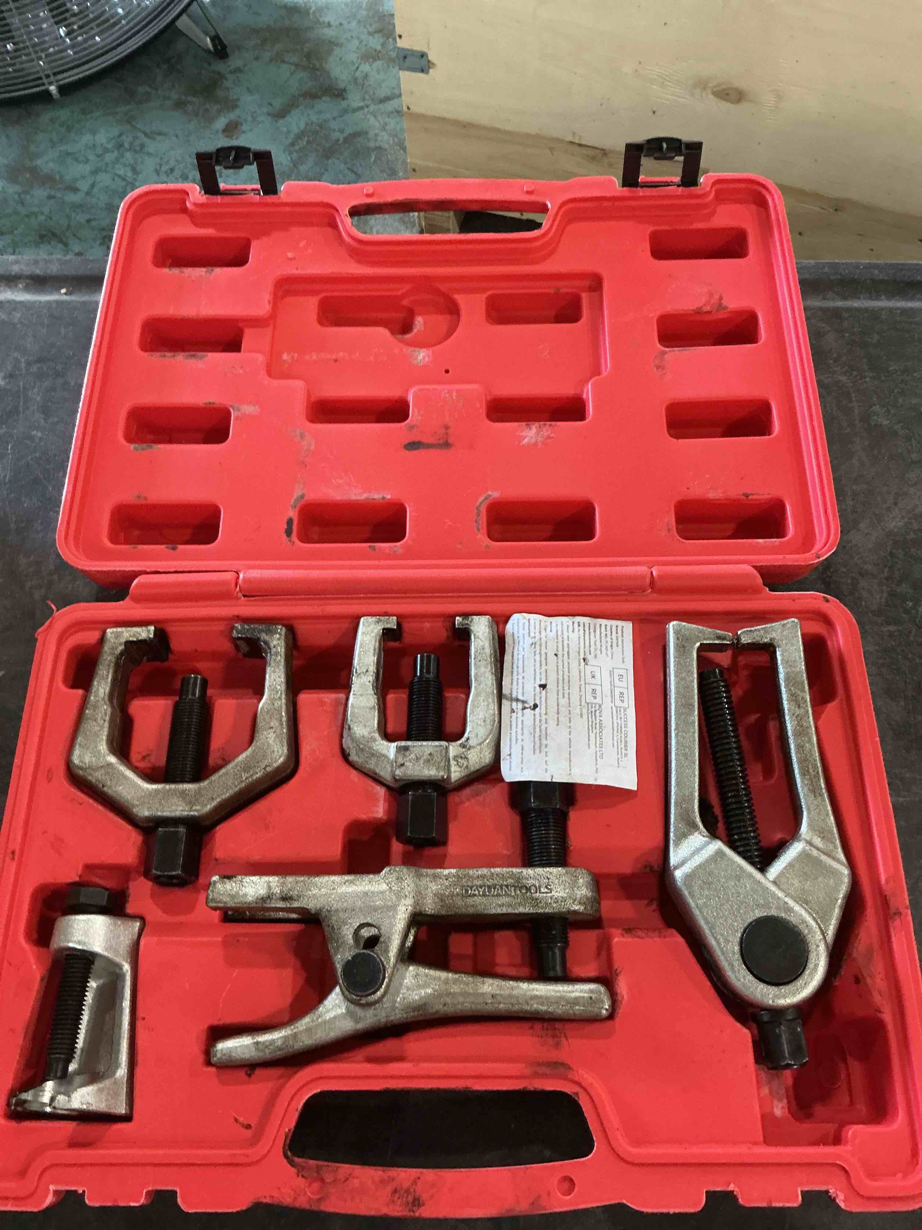 https://s3.amazonaws.com/lotting-images-prod/NonstopDeals/GRA3614560_1755298117187.jpeg