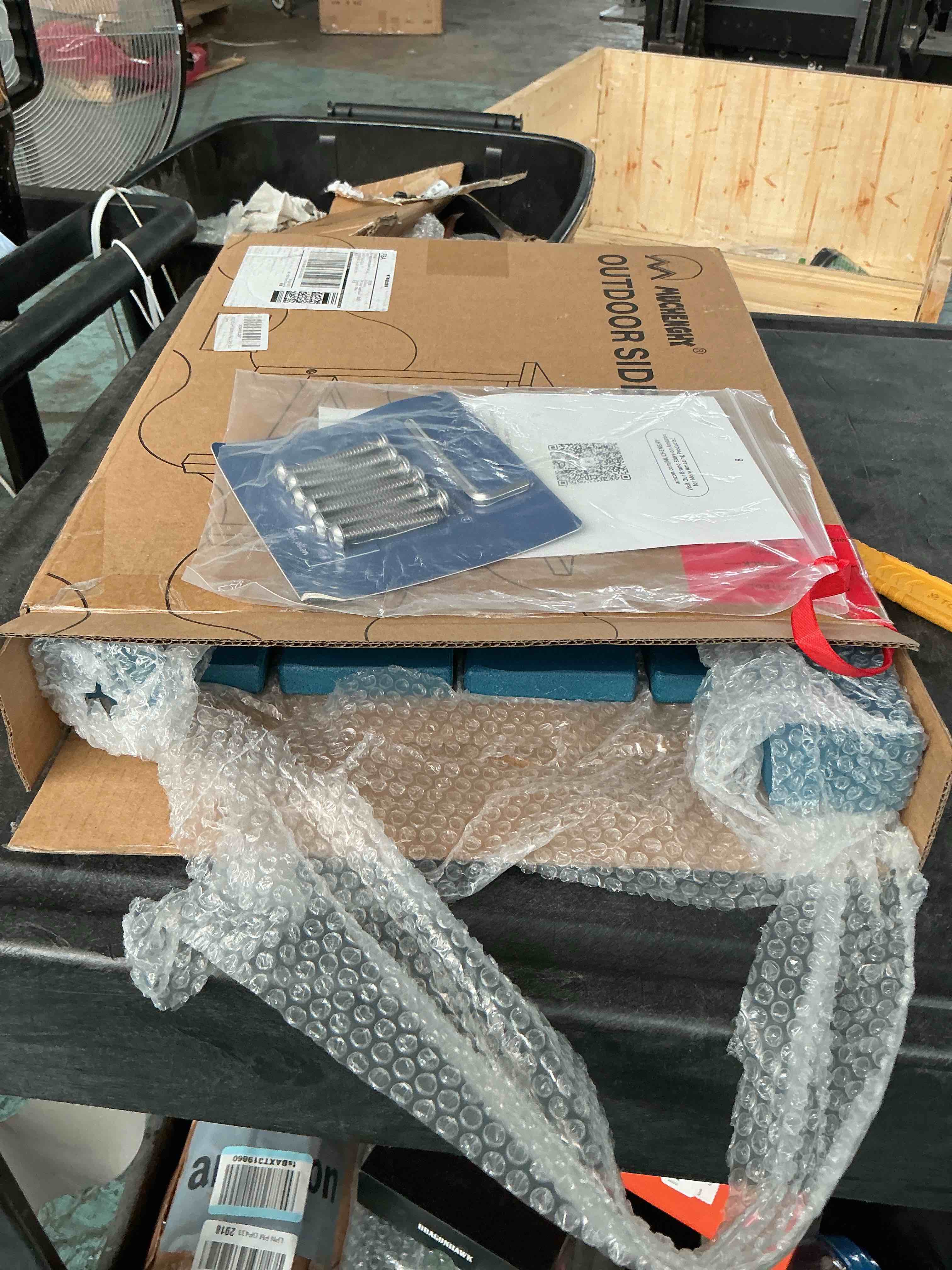 https://s3.amazonaws.com/lotting-images-prod/NonstopDeals/GRA3614613_1755374644086.jpeg