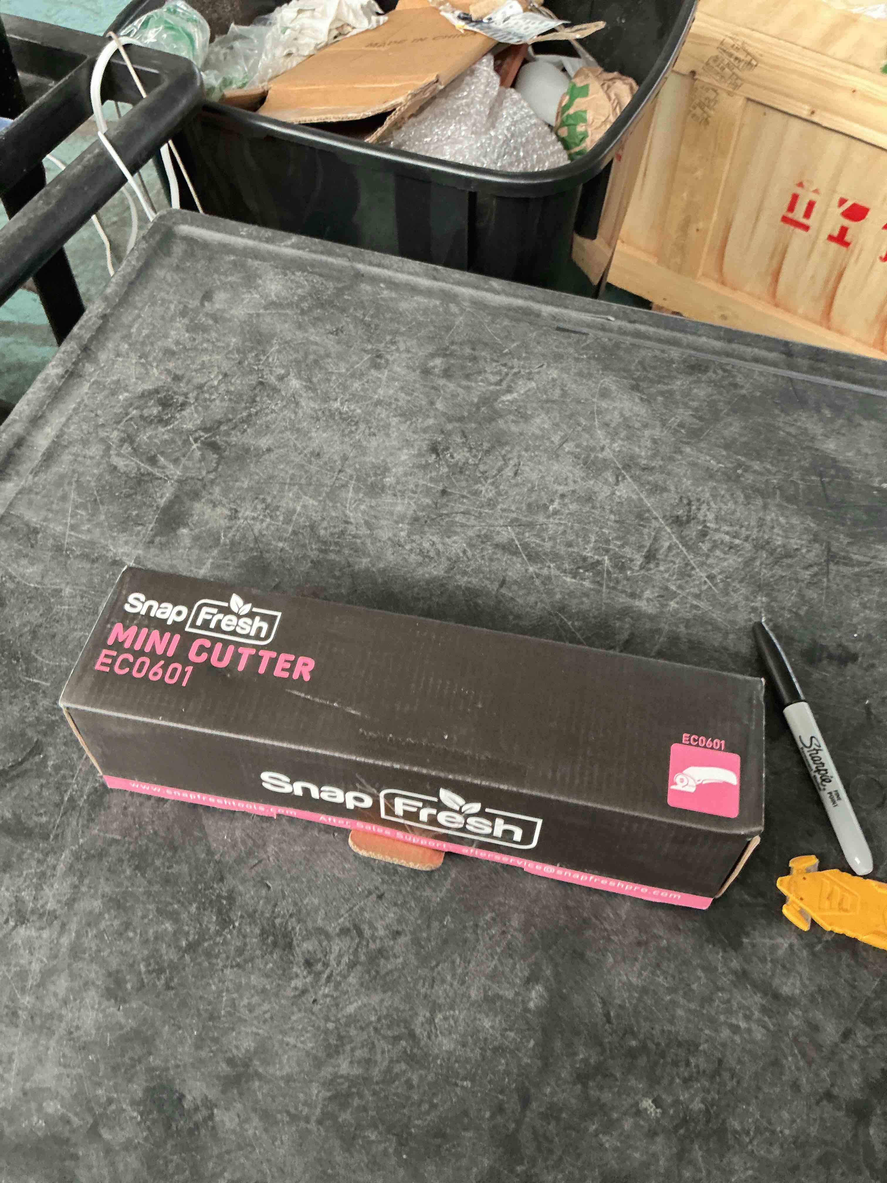 https://s3.amazonaws.com/lotting-images-prod/NonstopDeals/GRA3614614_1755374795973.jpeg