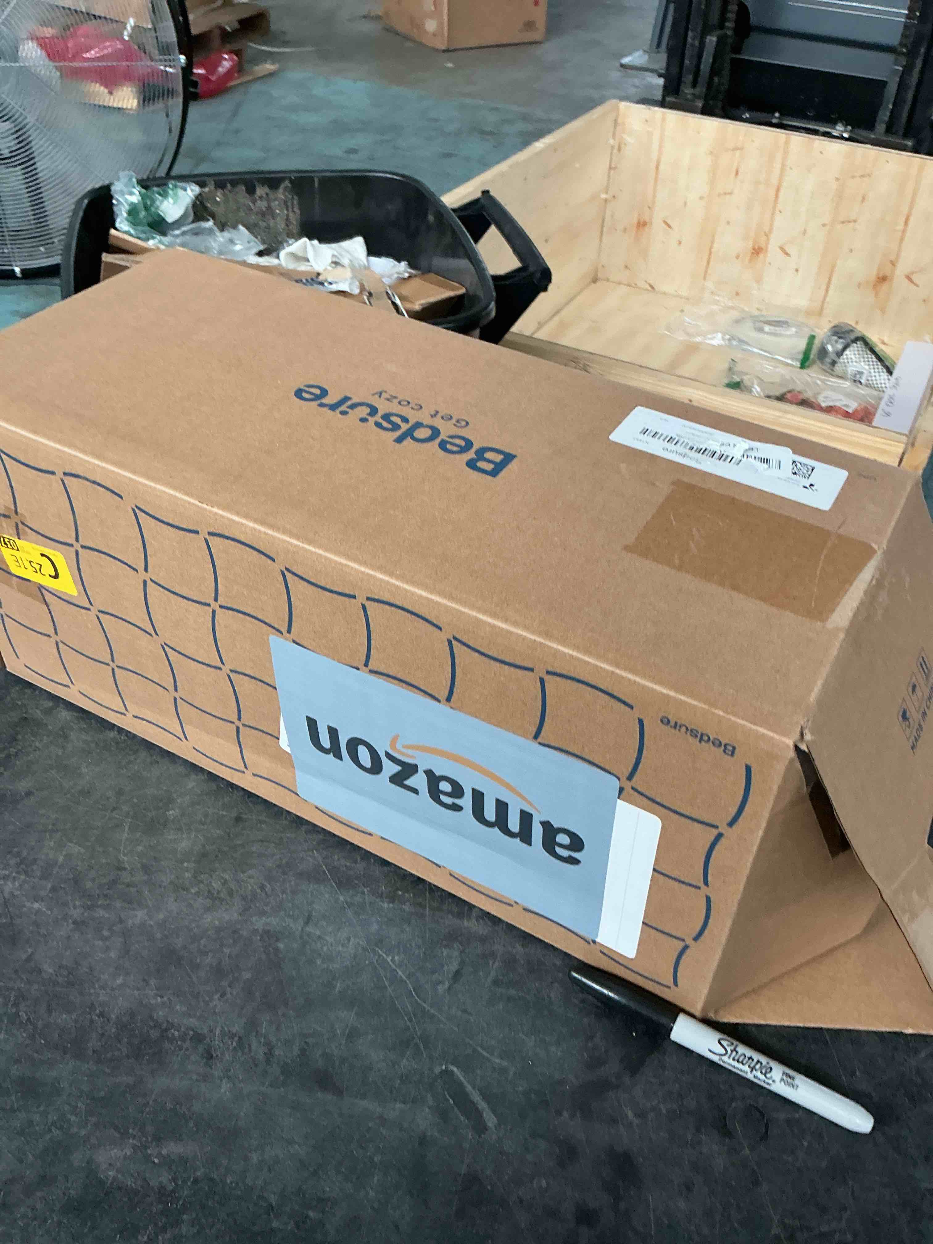 https://s3.amazonaws.com/lotting-images-prod/NonstopDeals/GRA3614622_1755375051002.jpeg