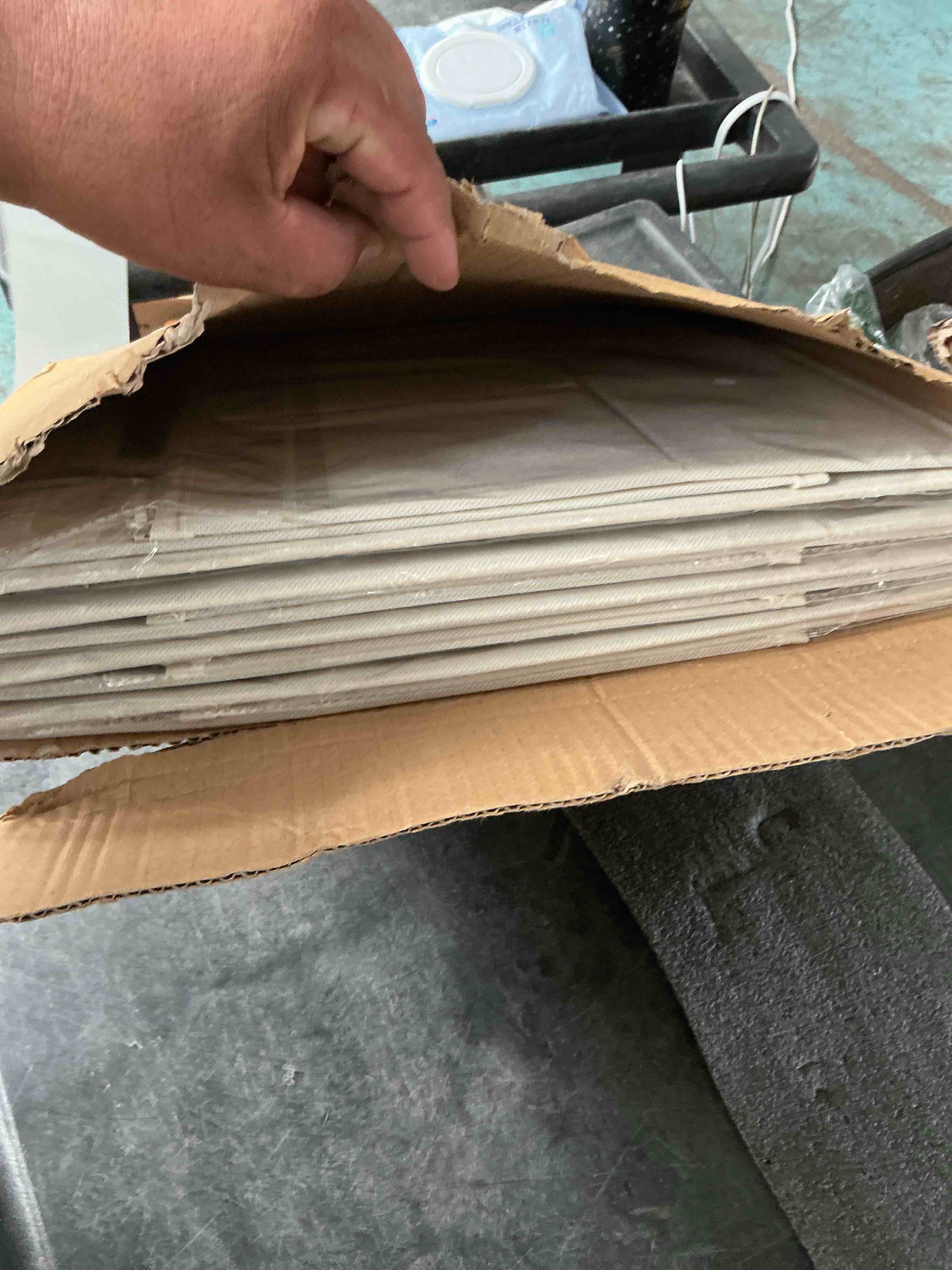 https://s3.amazonaws.com/lotting-images-prod/NonstopDeals/GRA3614641_1755376648956.jpeg