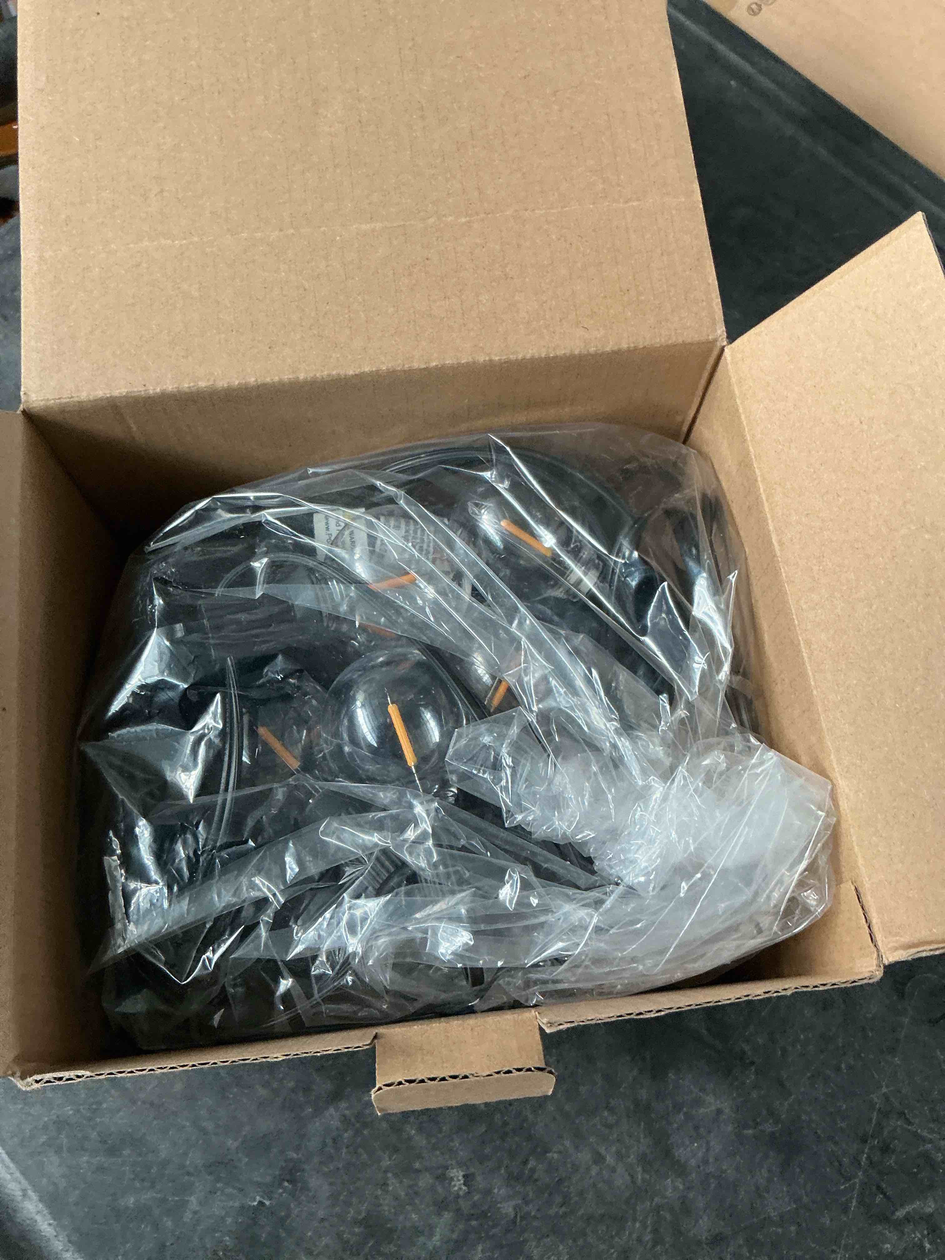 https://s3.amazonaws.com/lotting-images-prod/NonstopDeals/GRA3614644_1755377339176.jpeg