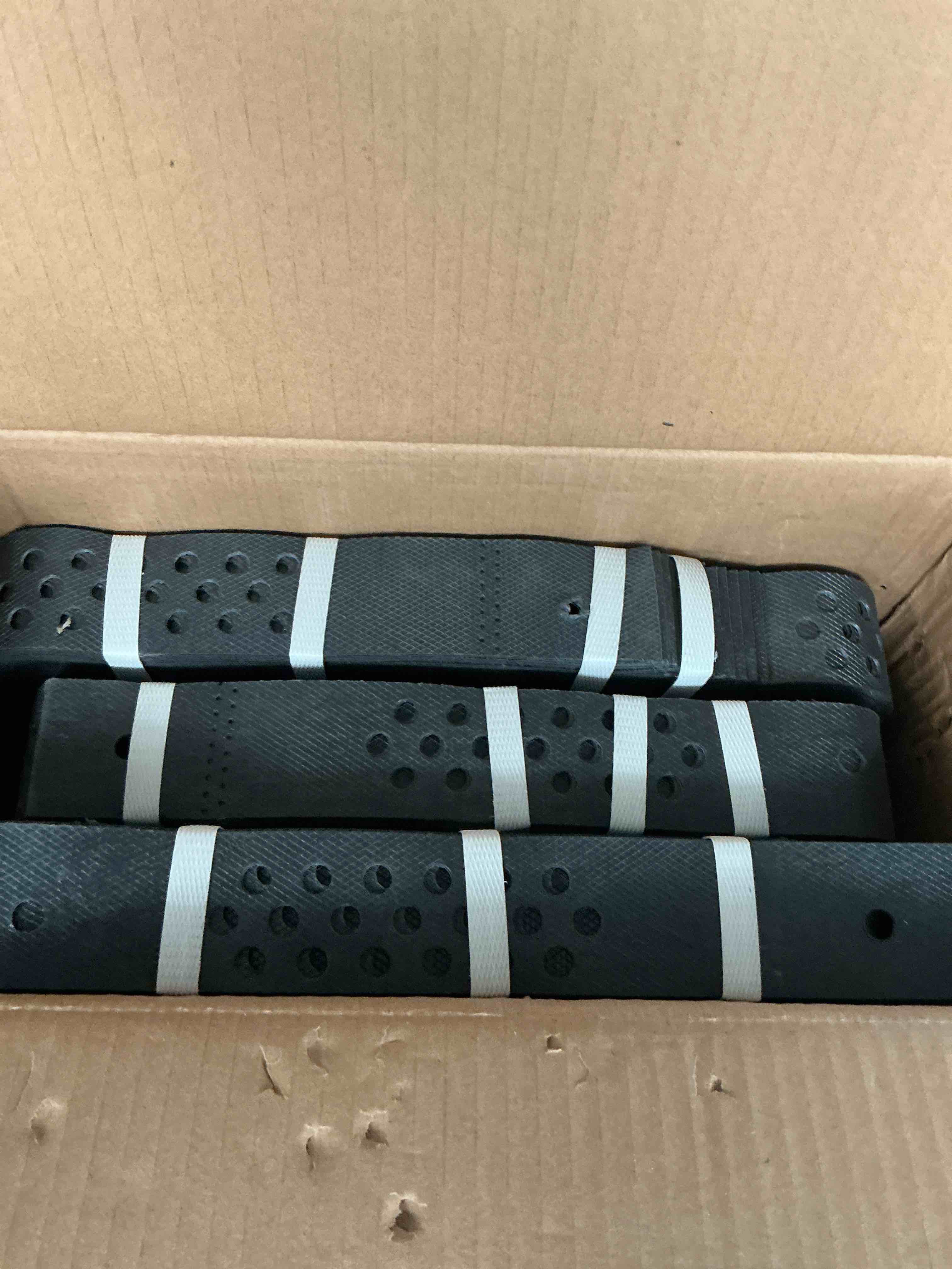 https://s3.amazonaws.com/lotting-images-prod/NonstopDeals/GRA3614652_1755378411716.jpeg