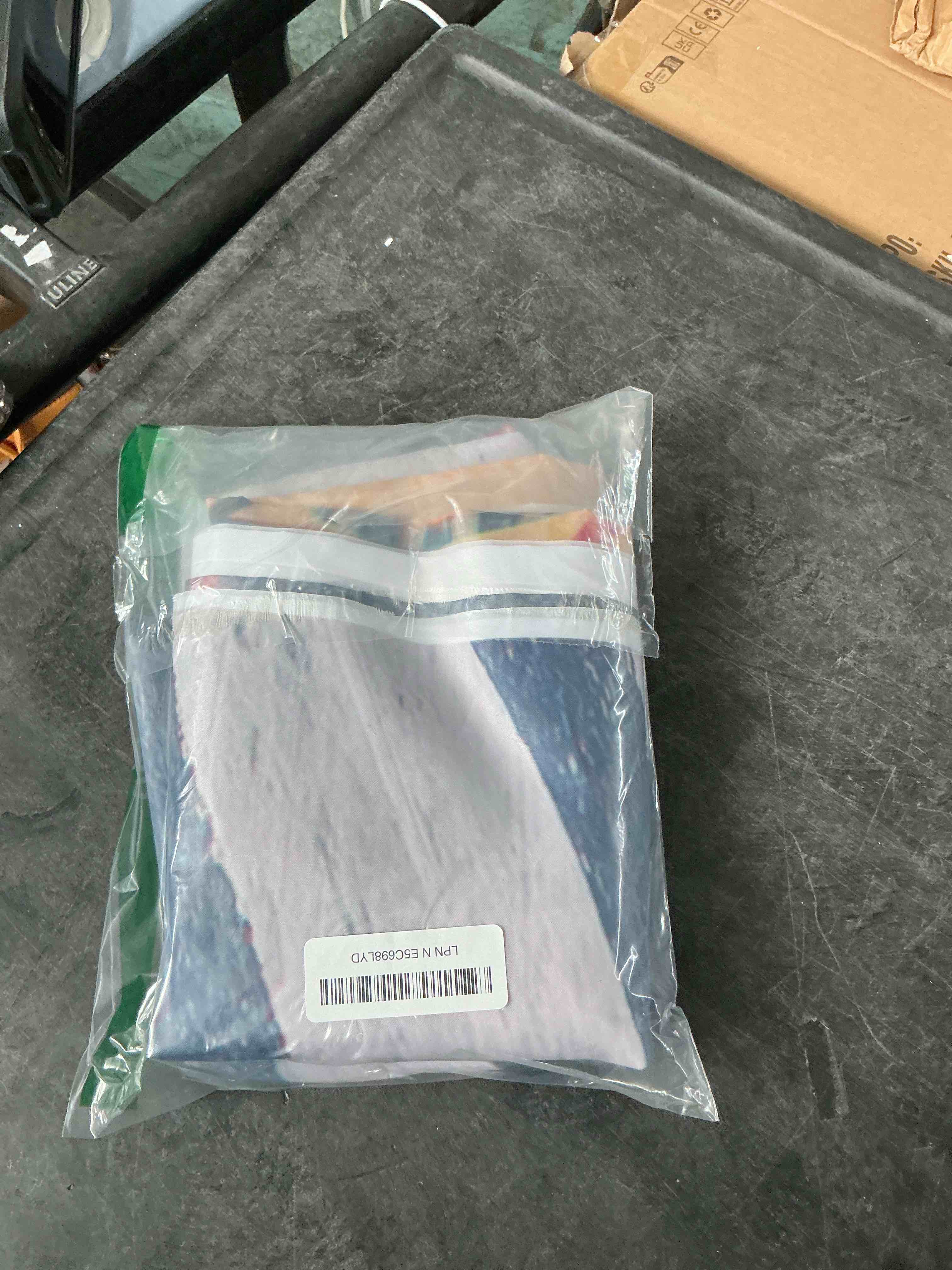 https://s3.amazonaws.com/lotting-images-prod/NonstopDeals/GRA3614655_1755378650554.jpeg