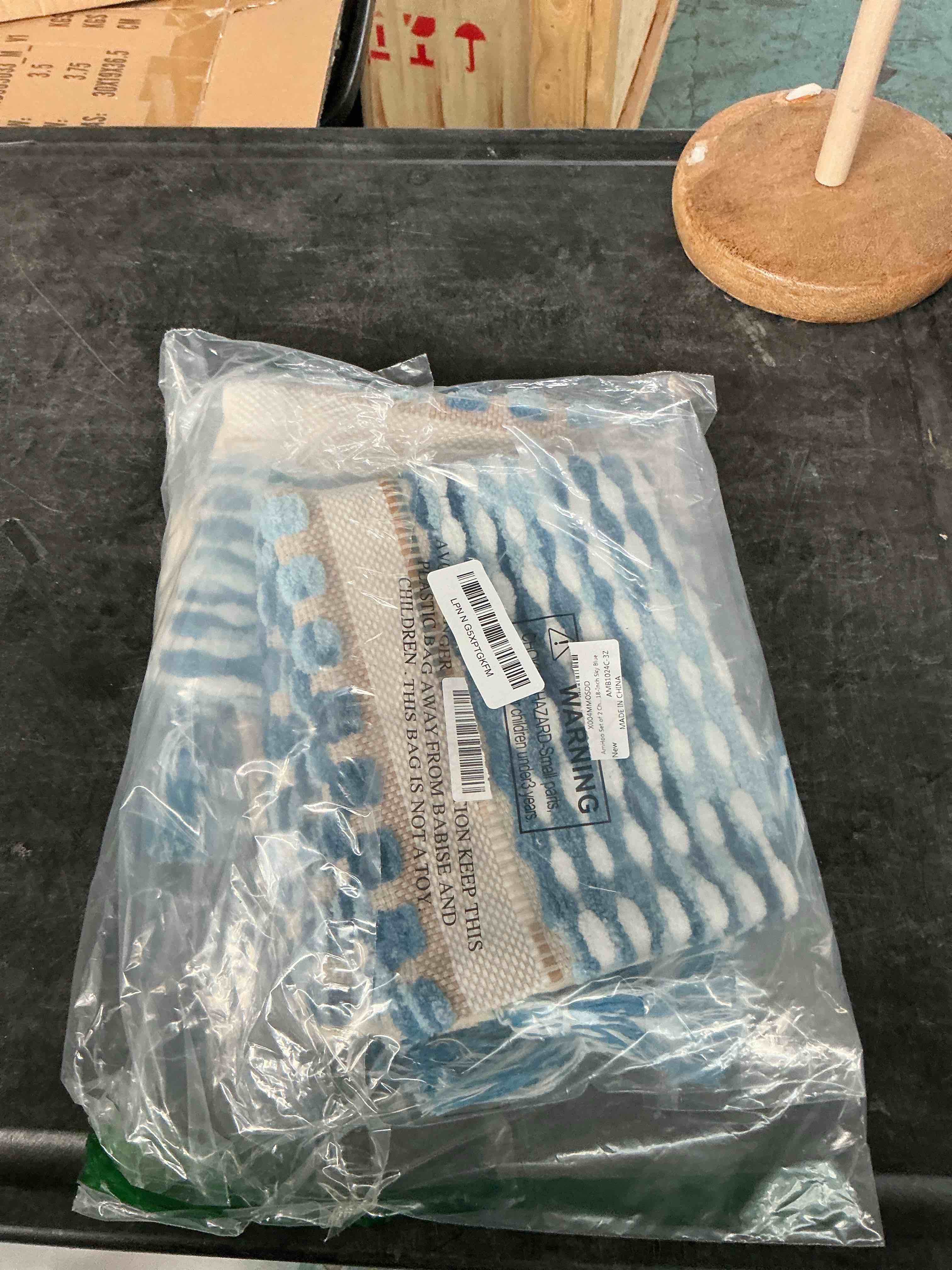 https://s3.amazonaws.com/lotting-images-prod/NonstopDeals/GRA3614659_1755378855122.jpeg