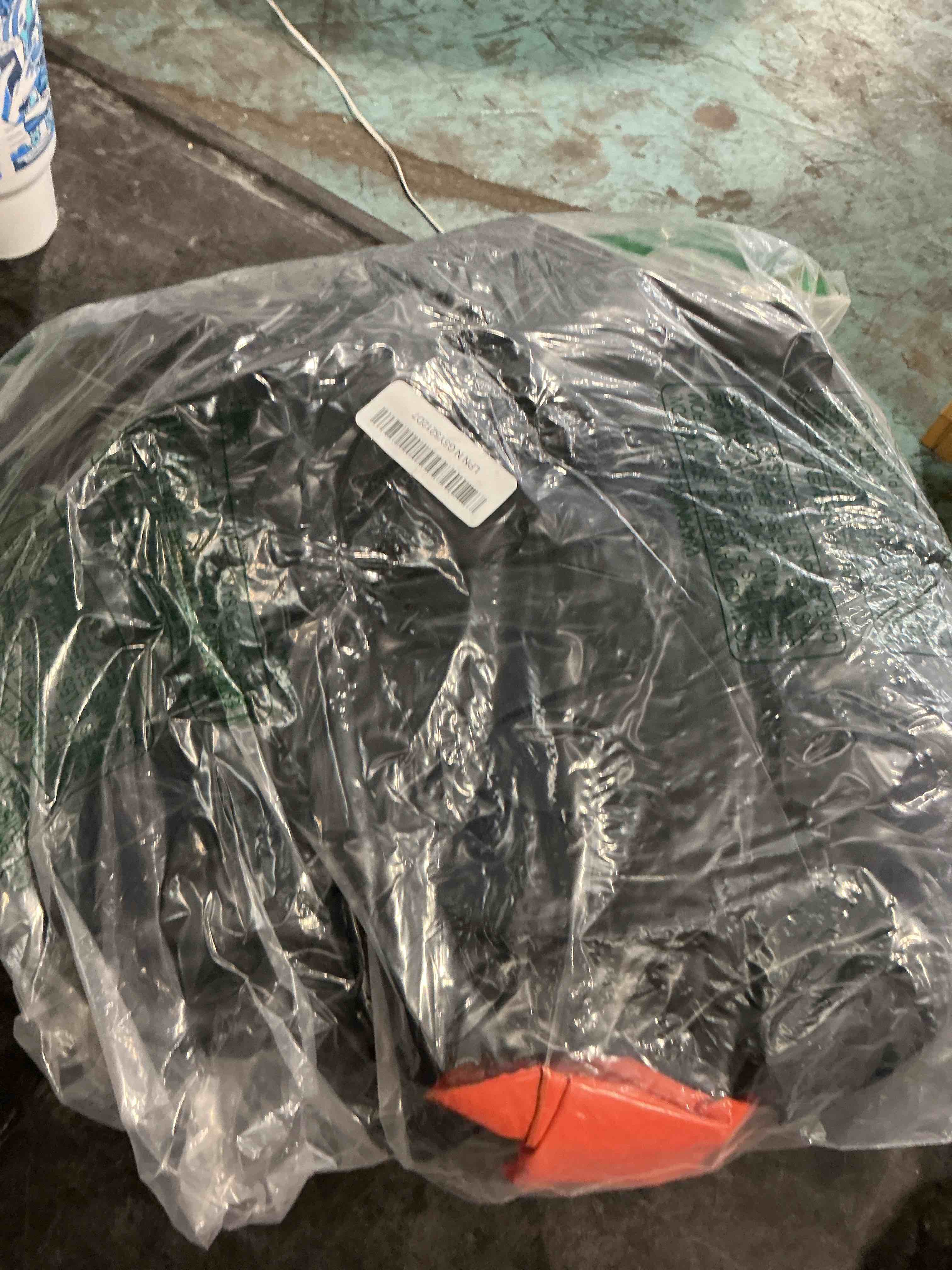 https://s3.amazonaws.com/lotting-images-prod/NonstopDeals/GRA3614685_1755386161679.jpeg