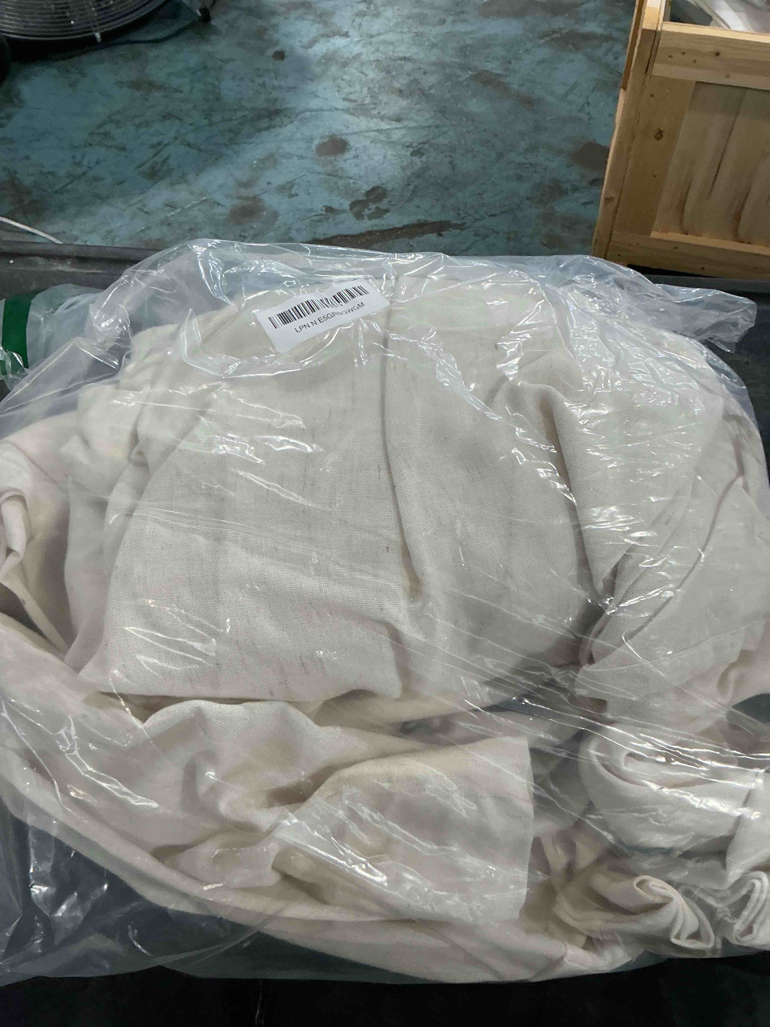 https://s3.amazonaws.com/lotting-images-prod/NonstopDeals/GRA3614692_1755386409634.jpeg