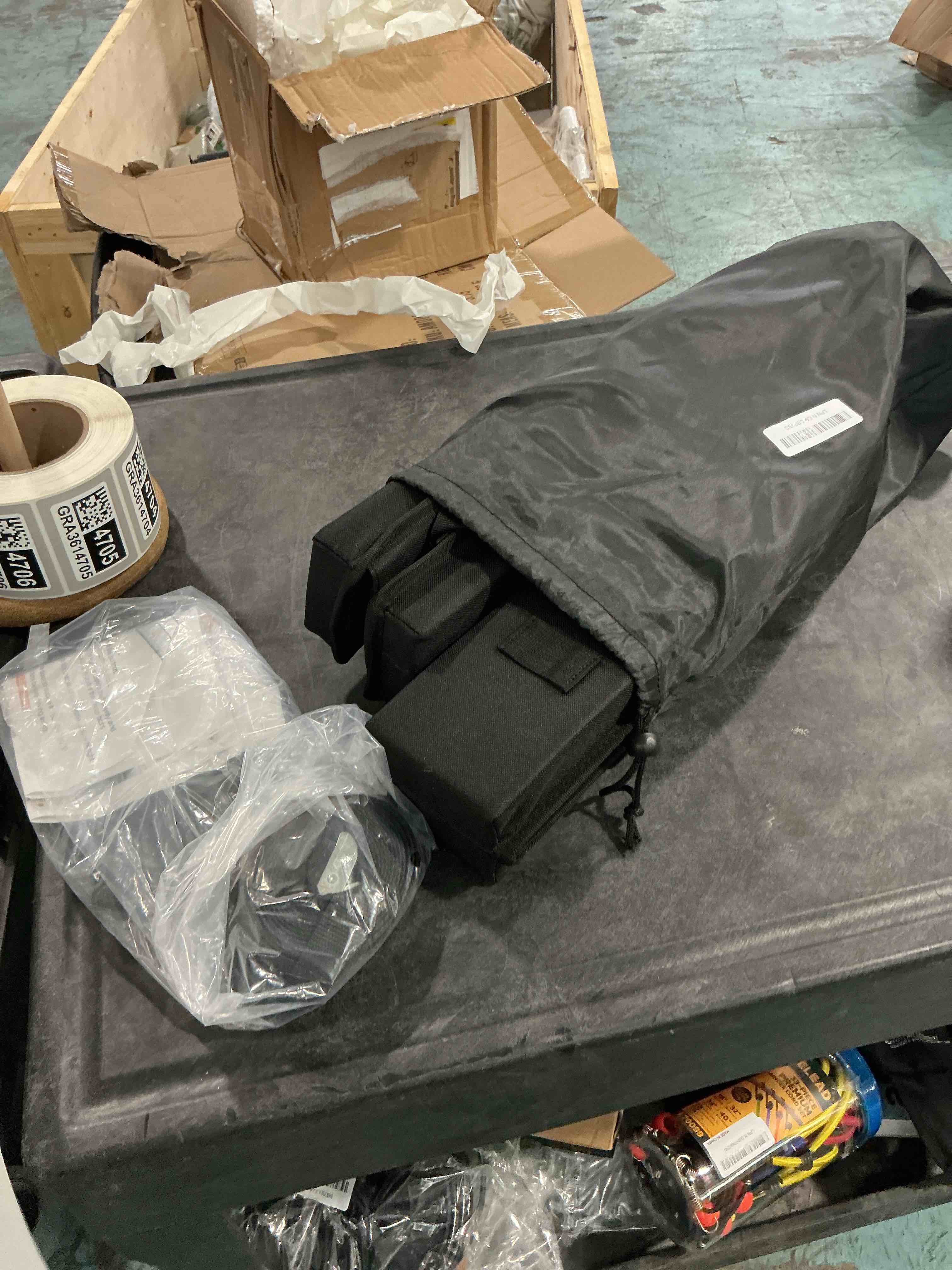 https://s3.amazonaws.com/lotting-images-prod/NonstopDeals/GRA3614696_1755386569478.jpeg