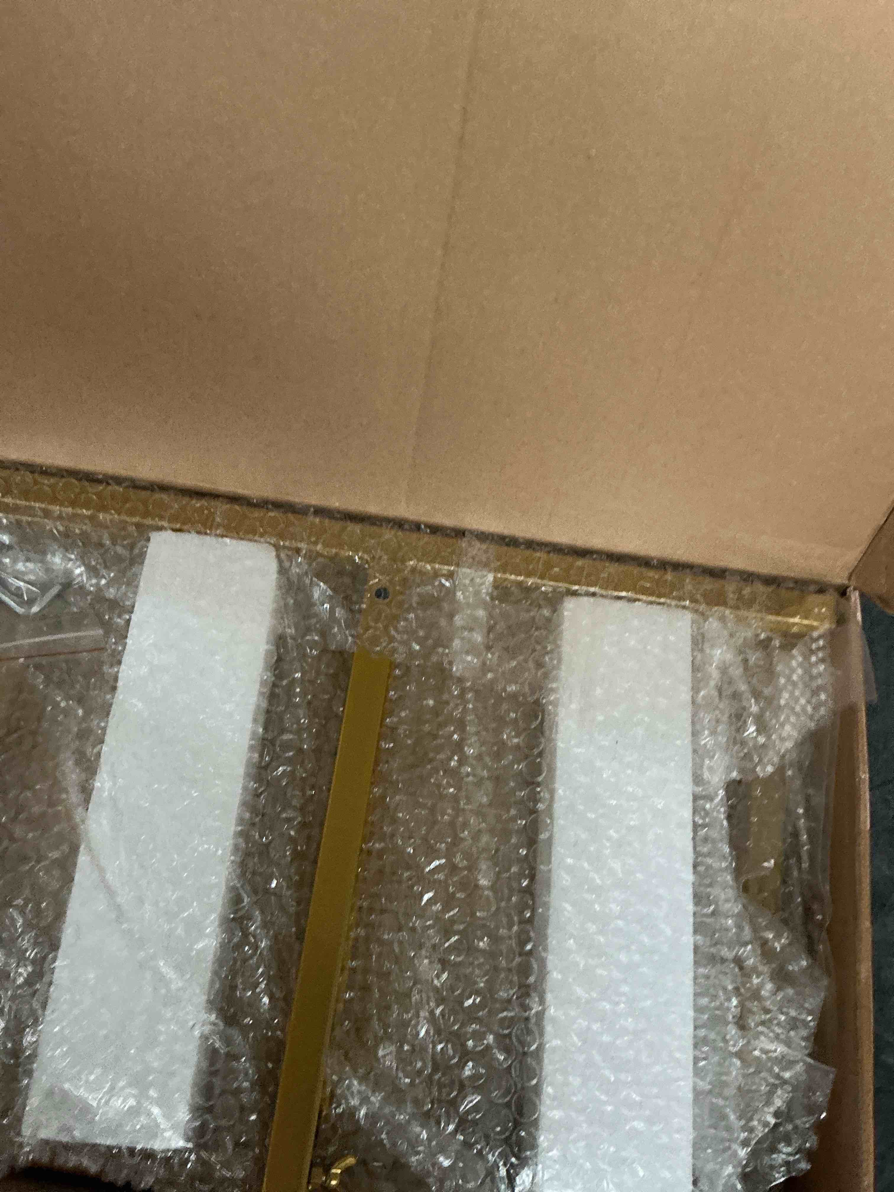 https://s3.amazonaws.com/lotting-images-prod/NonstopDeals/GRA3614719_1755452536860.jpeg