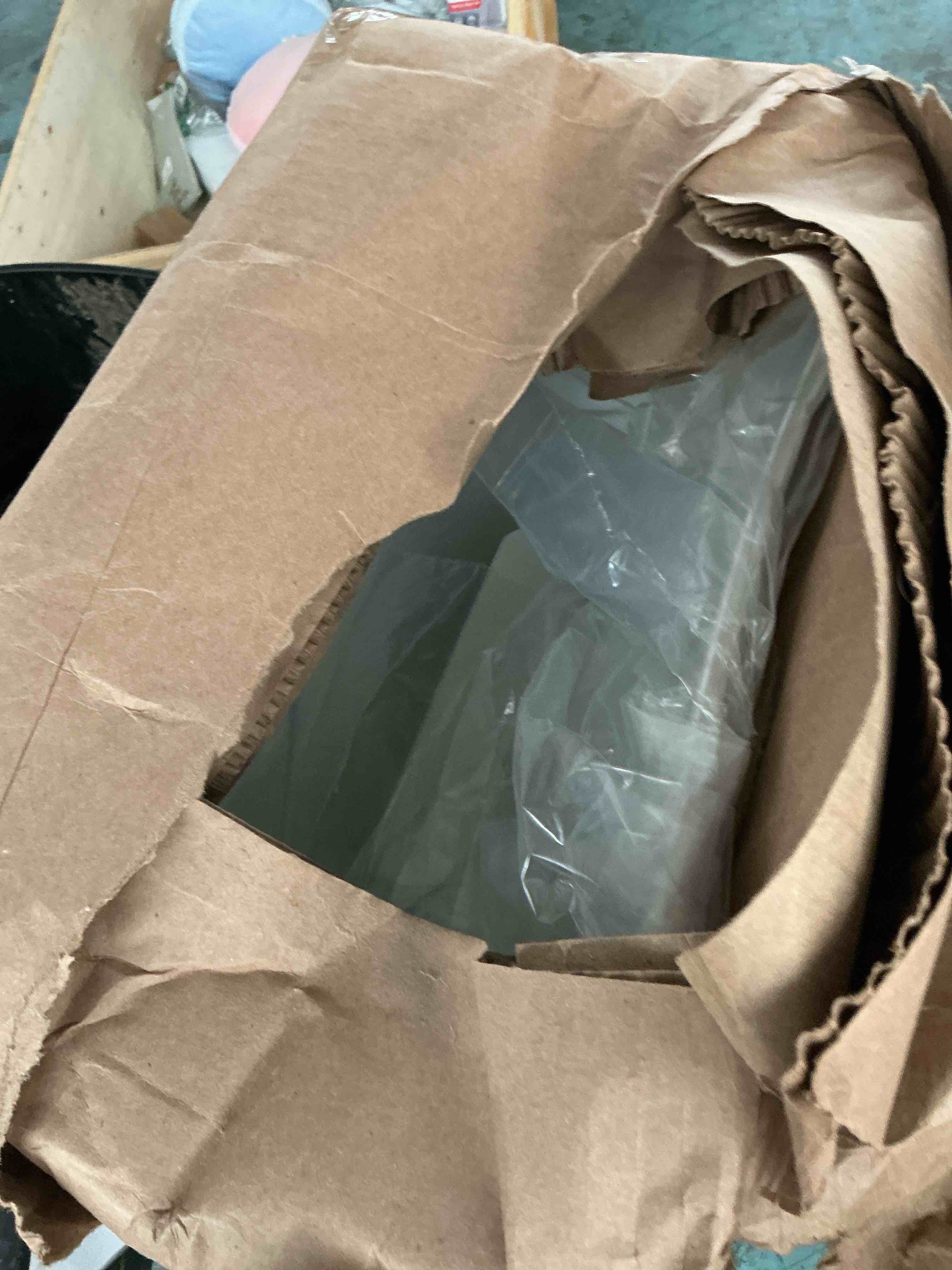 https://s3.amazonaws.com/lotting-images-prod/NonstopDeals/GRA3614727_1755453183622.jpeg