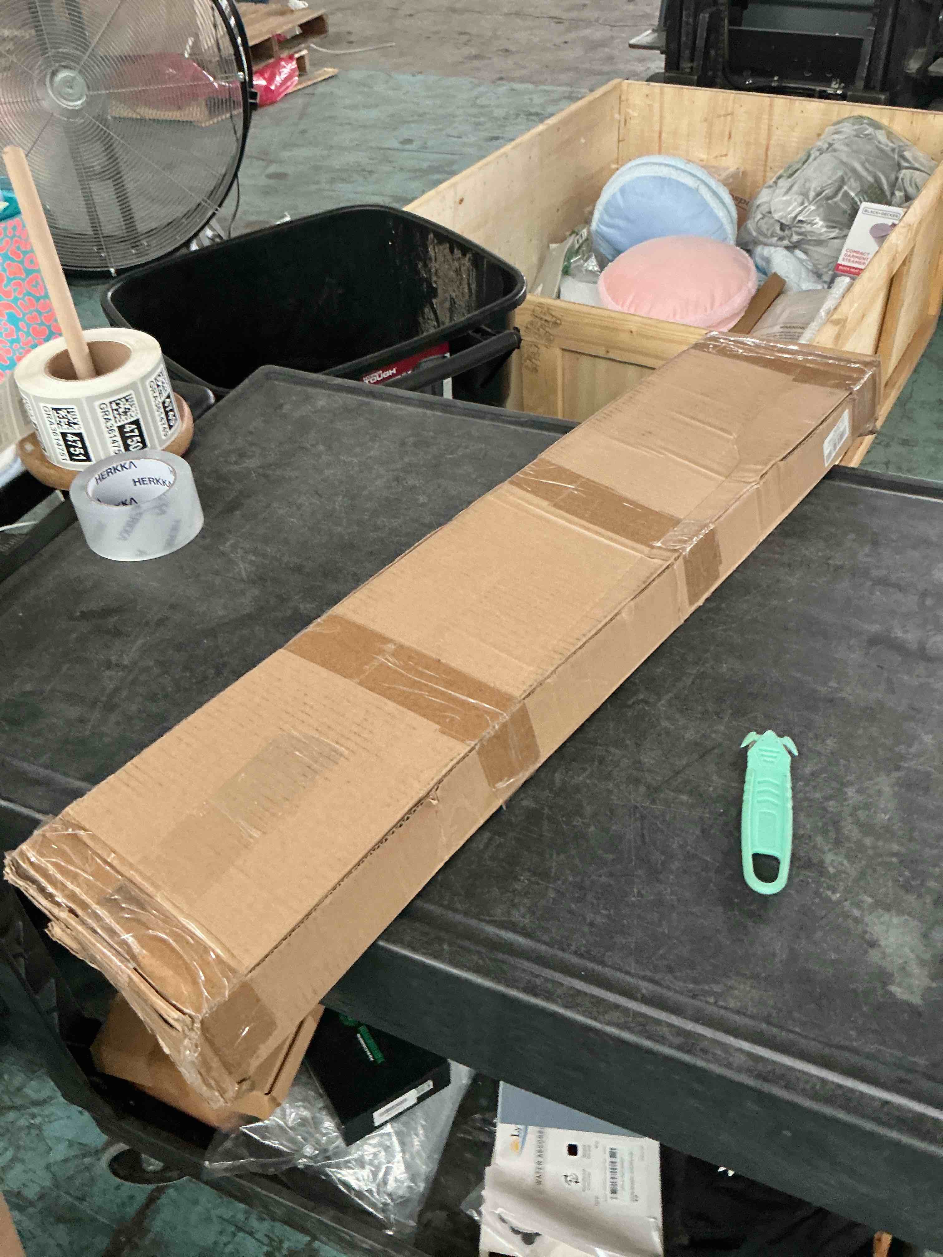 https://s3.amazonaws.com/lotting-images-prod/NonstopDeals/GRA3614736_1755454065304.jpeg