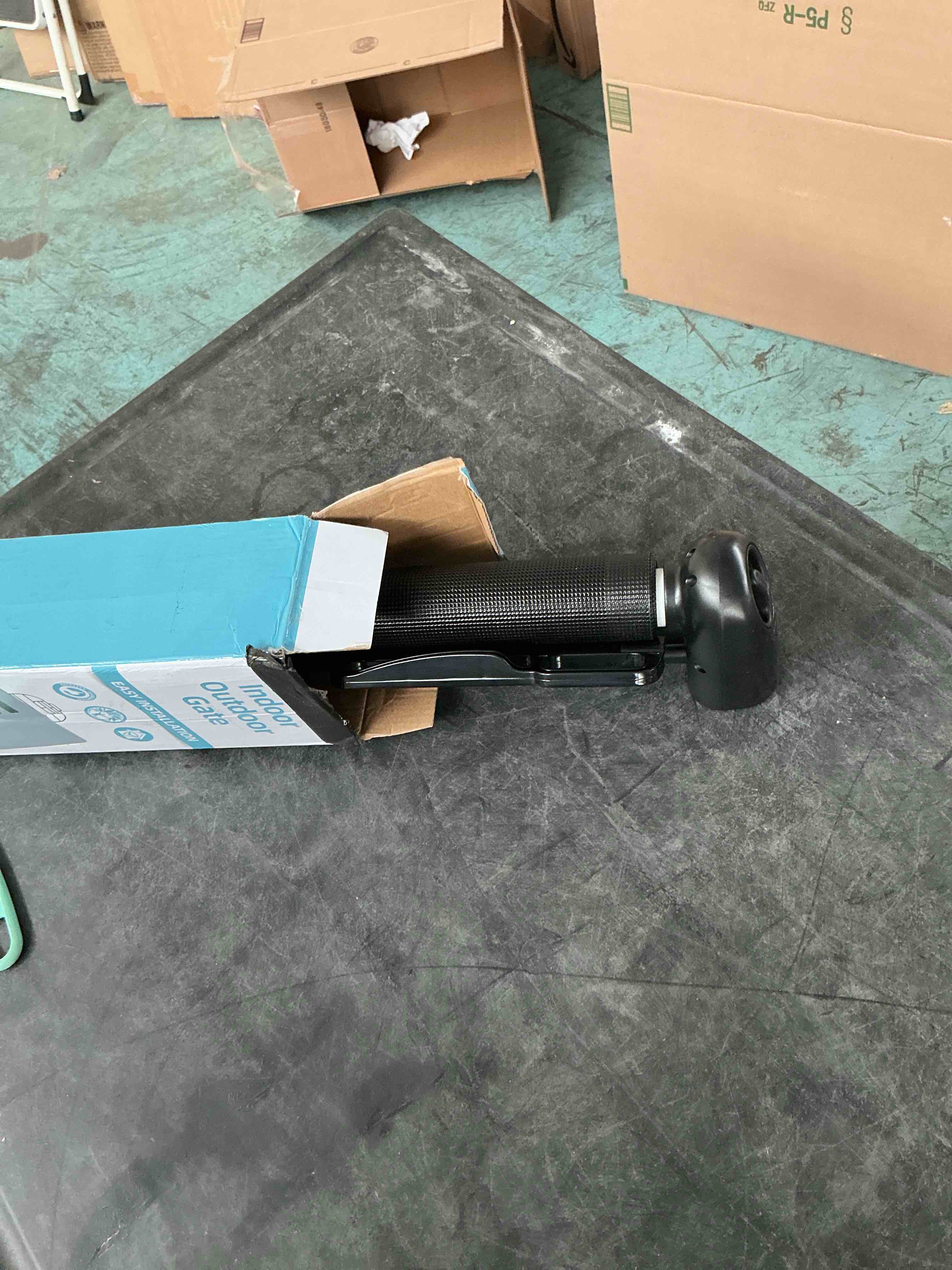 https://s3.amazonaws.com/lotting-images-prod/NonstopDeals/GRA3614751_1755456530178.jpeg