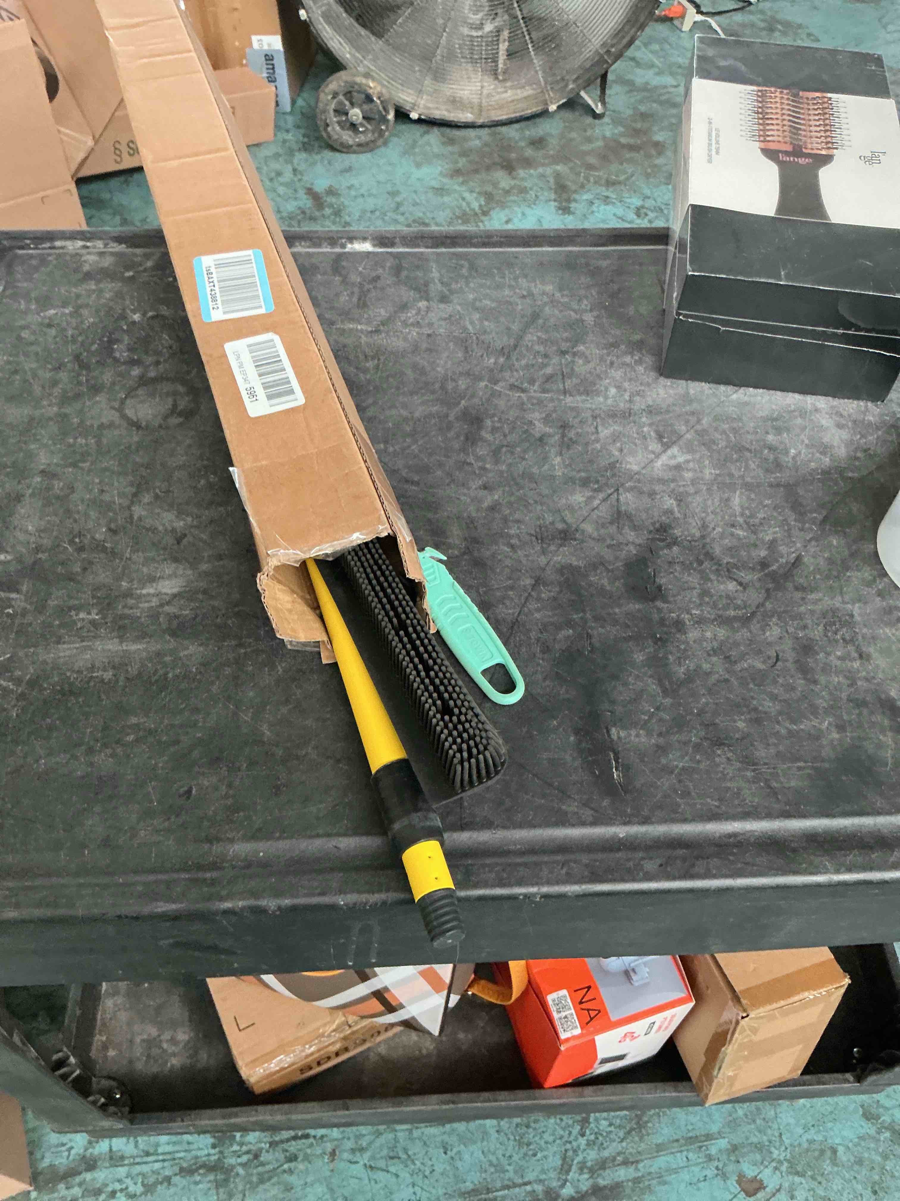 https://s3.amazonaws.com/lotting-images-prod/NonstopDeals/GRA3614755_1755457045301.jpeg