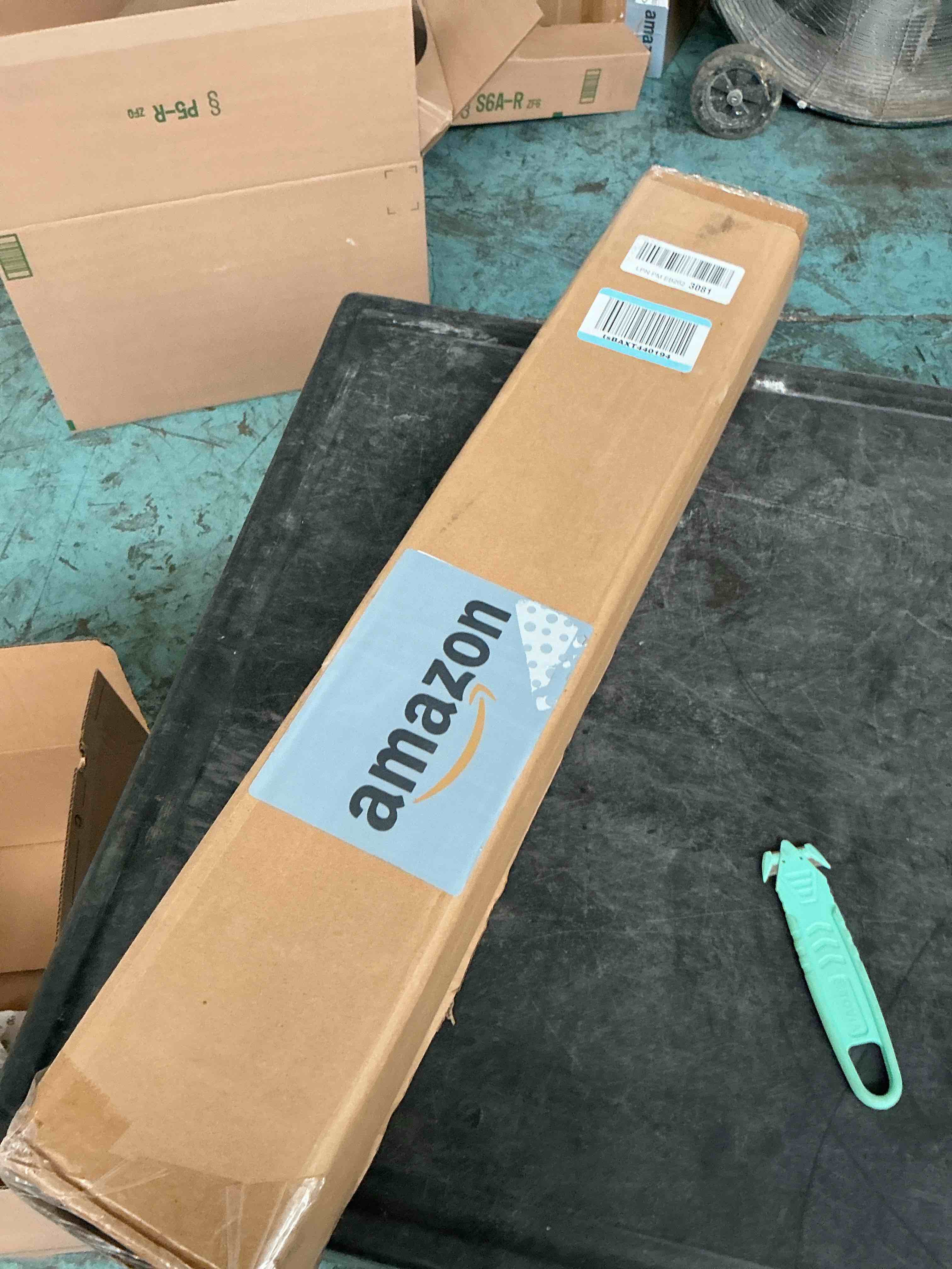 https://s3.amazonaws.com/lotting-images-prod/NonstopDeals/GRA3614756_1755457118522.jpeg