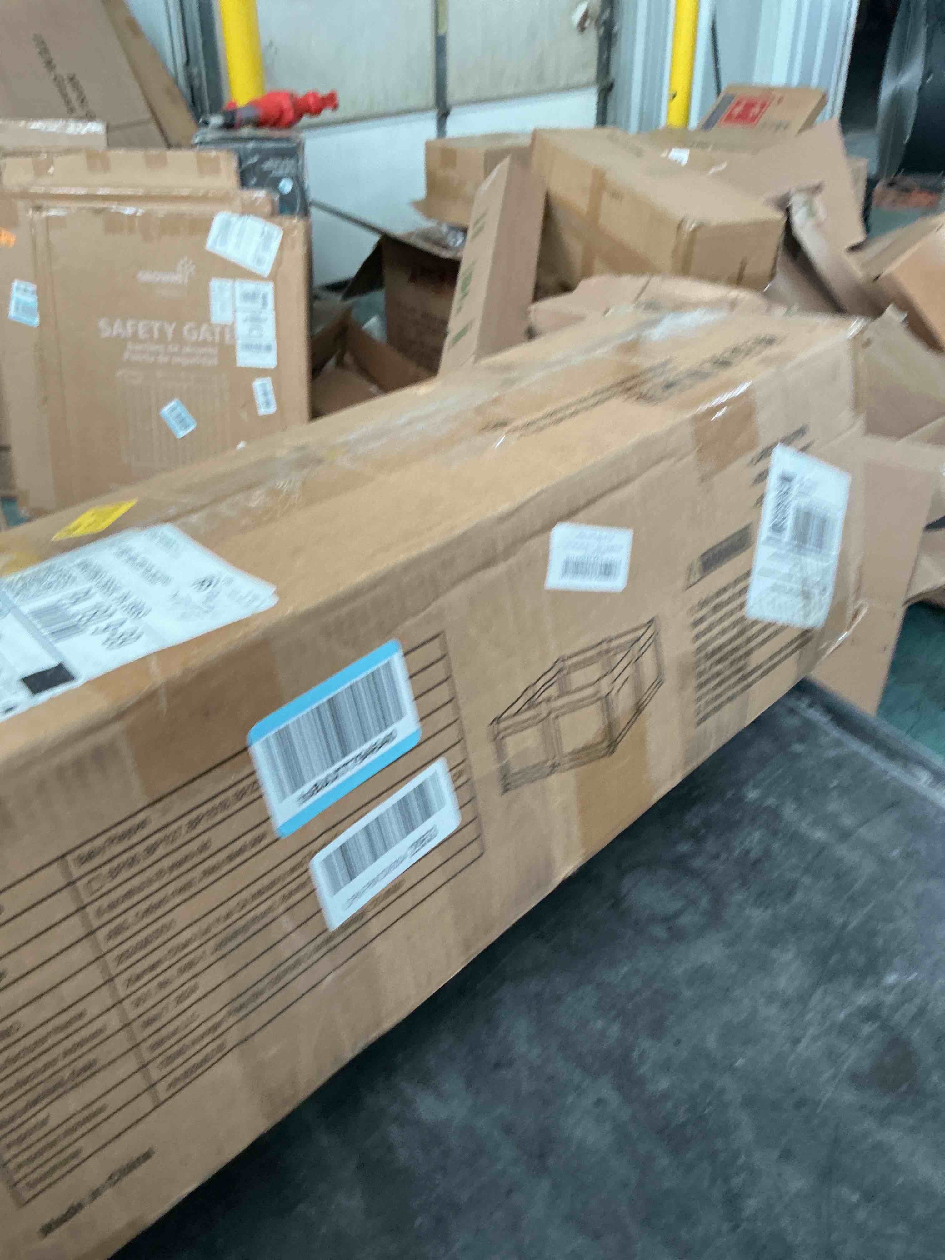 https://s3.amazonaws.com/lotting-images-prod/NonstopDeals/GRA3614800_1755461647144.jpeg