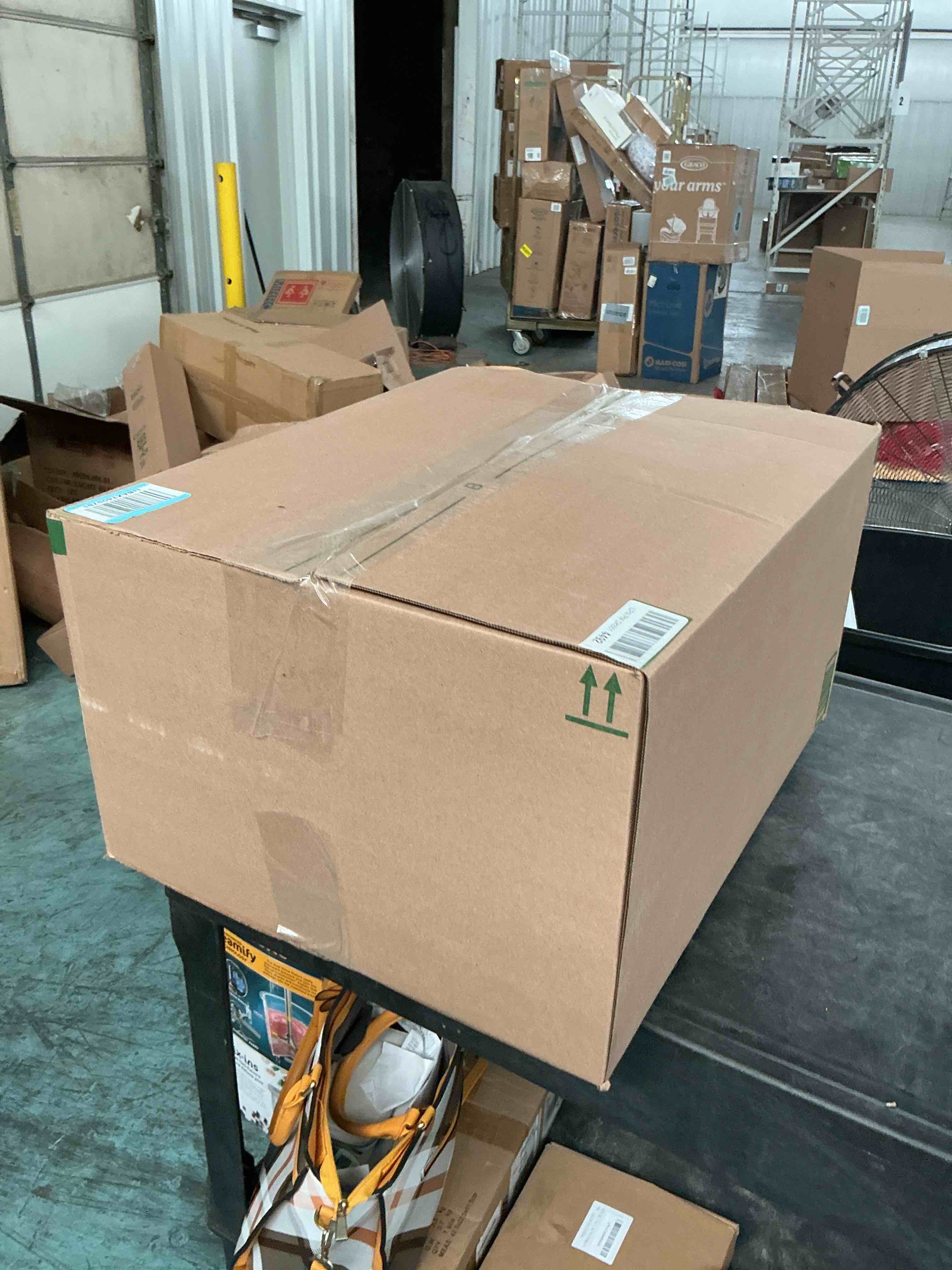 https://s3.amazonaws.com/lotting-images-prod/NonstopDeals/GRA3614814_1755462681917.jpeg