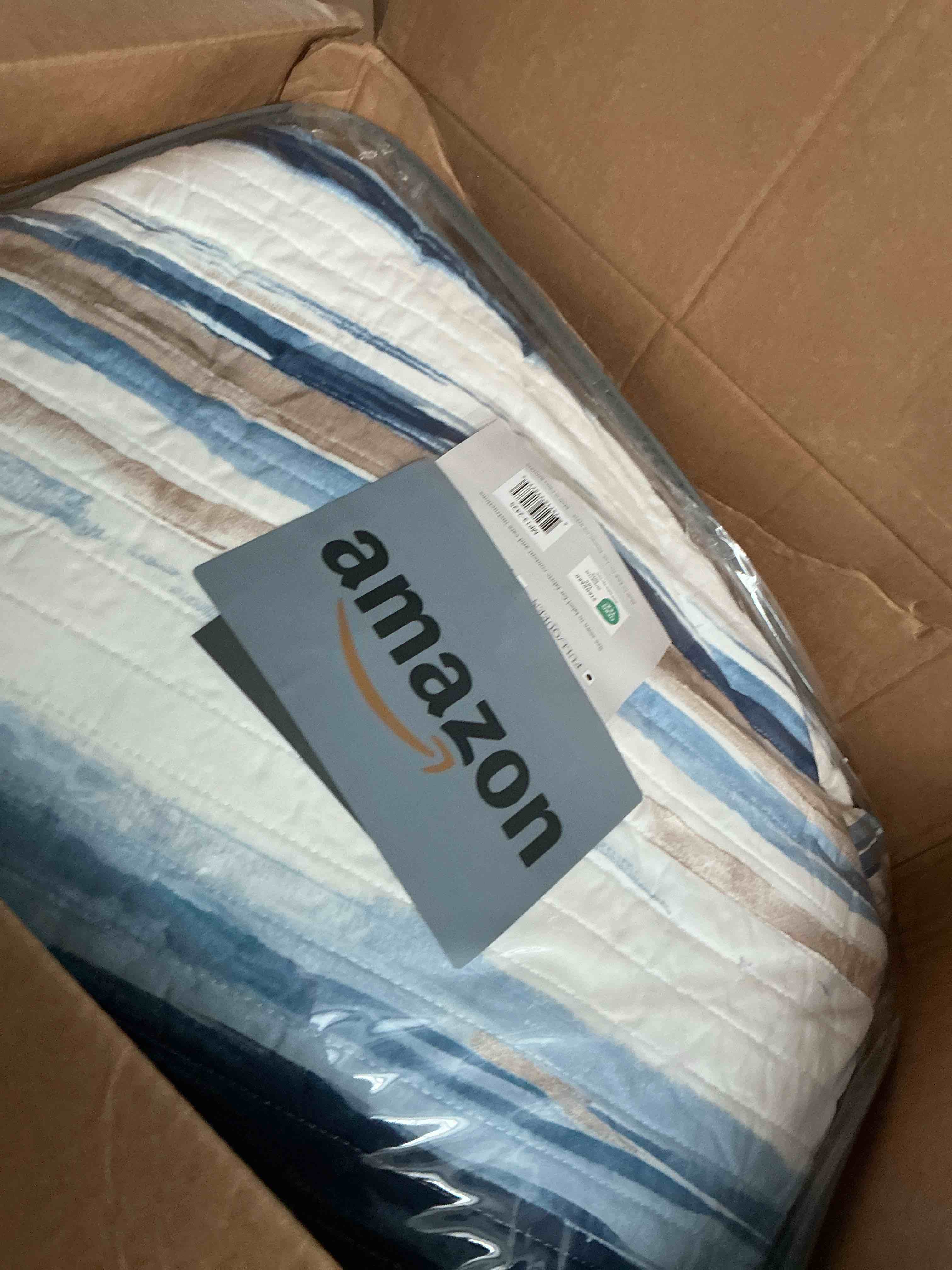https://s3.amazonaws.com/lotting-images-prod/NonstopDeals/GRA3614837_1755465397300.jpeg