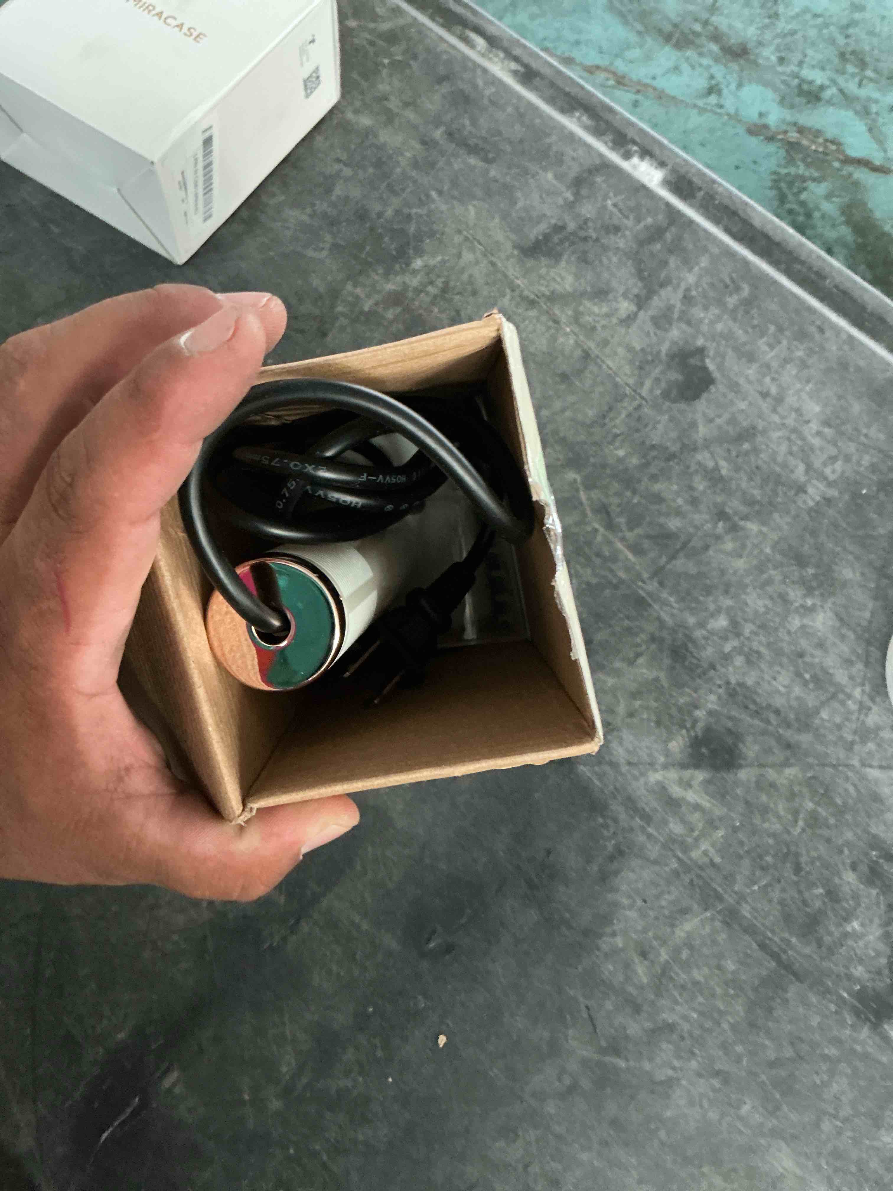 https://s3.amazonaws.com/lotting-images-prod/NonstopDeals/GRA3614865_1755468387730.jpeg