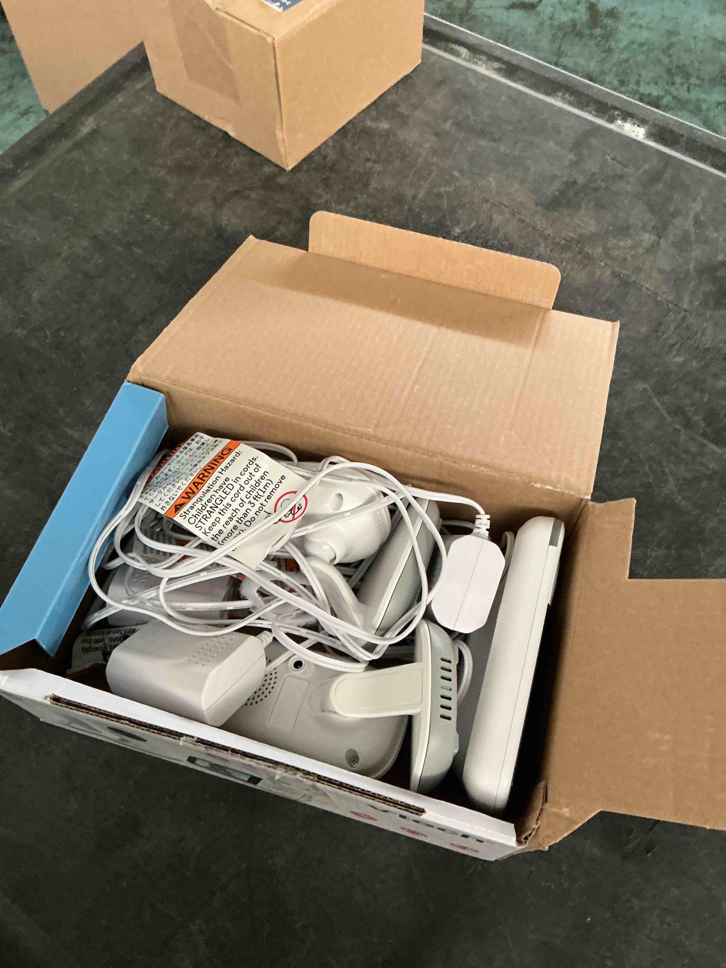 https://s3.amazonaws.com/lotting-images-prod/NonstopDeals/GRA3614879_1755470078483.jpeg