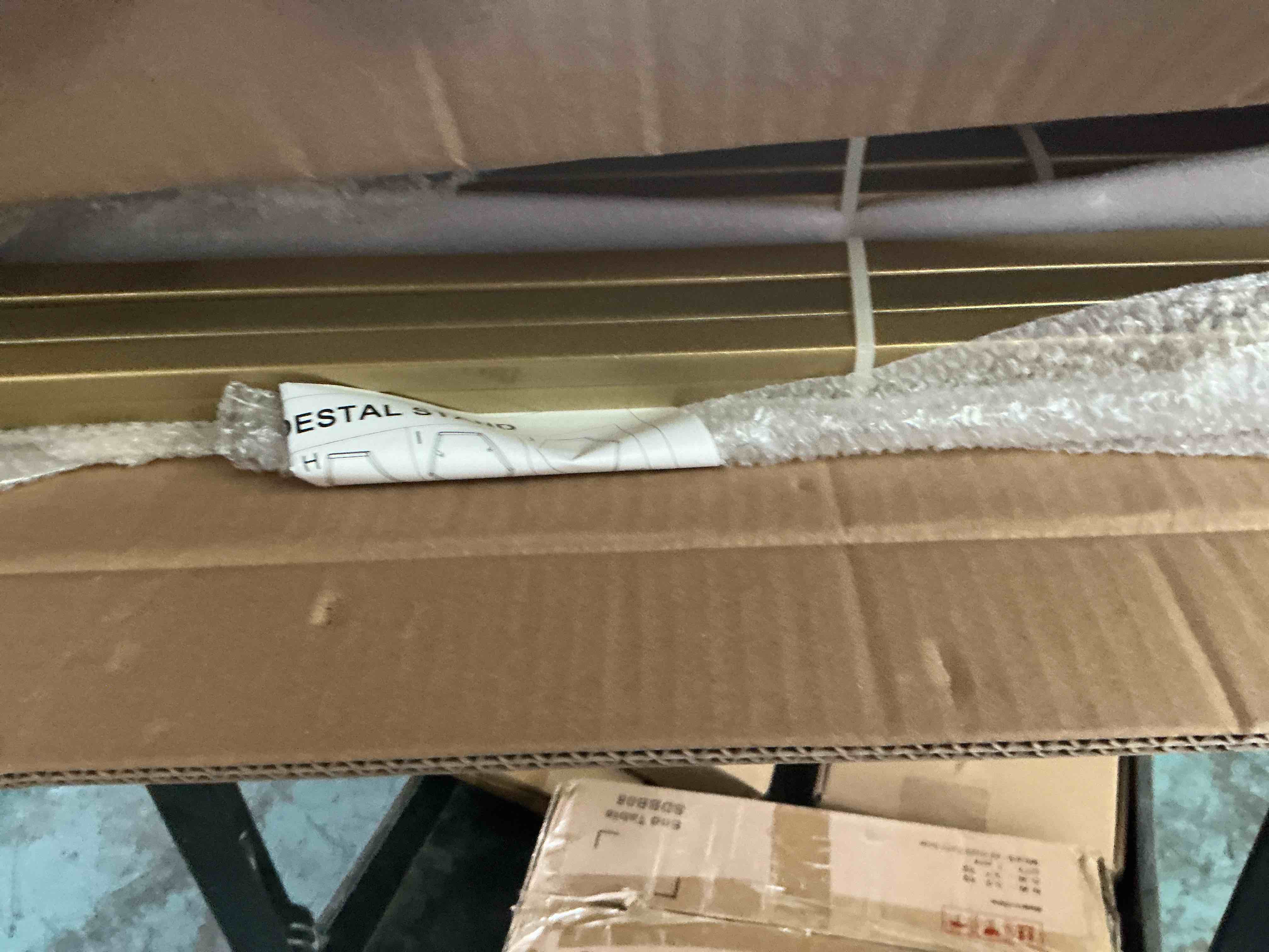 https://s3.amazonaws.com/lotting-images-prod/NonstopDeals/GRA3614902_1755620830562.jpeg