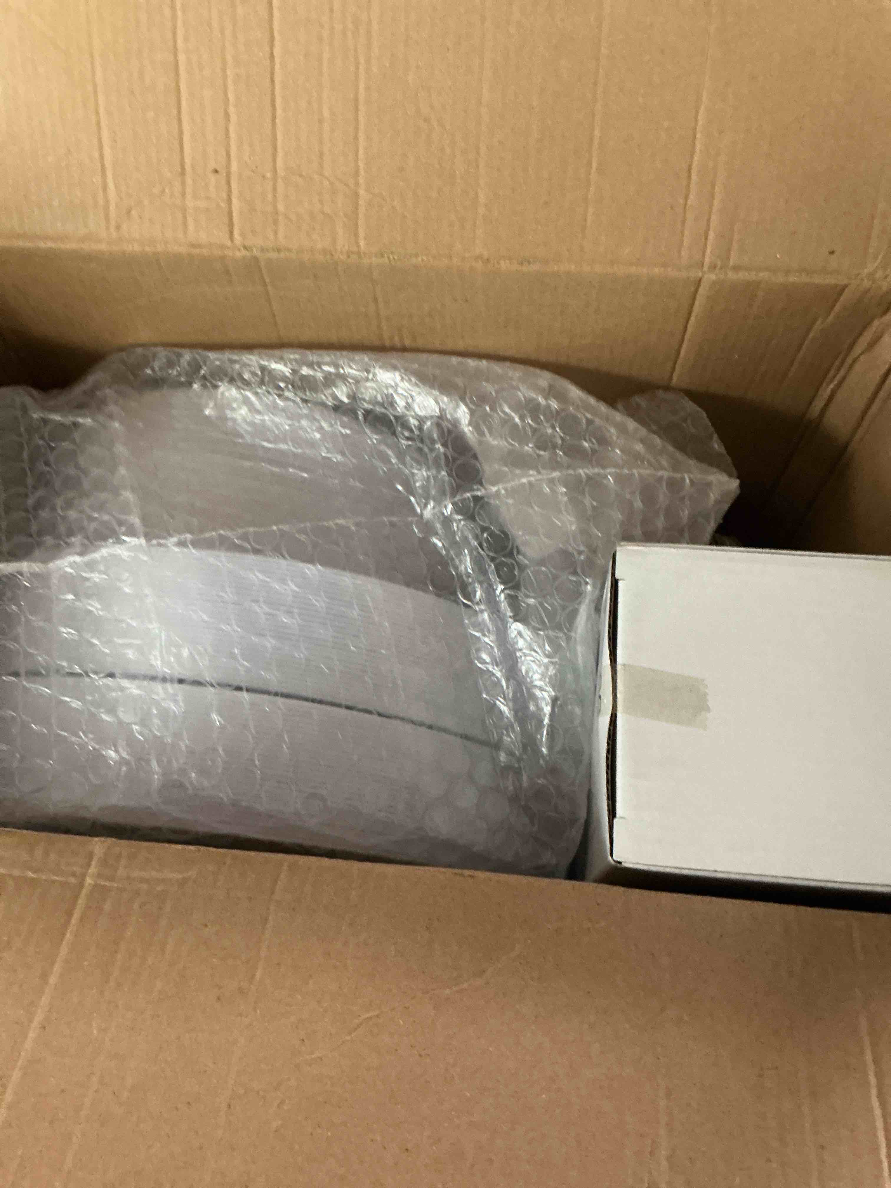https://s3.amazonaws.com/lotting-images-prod/NonstopDeals/GRA3614915_1755624130222.jpeg