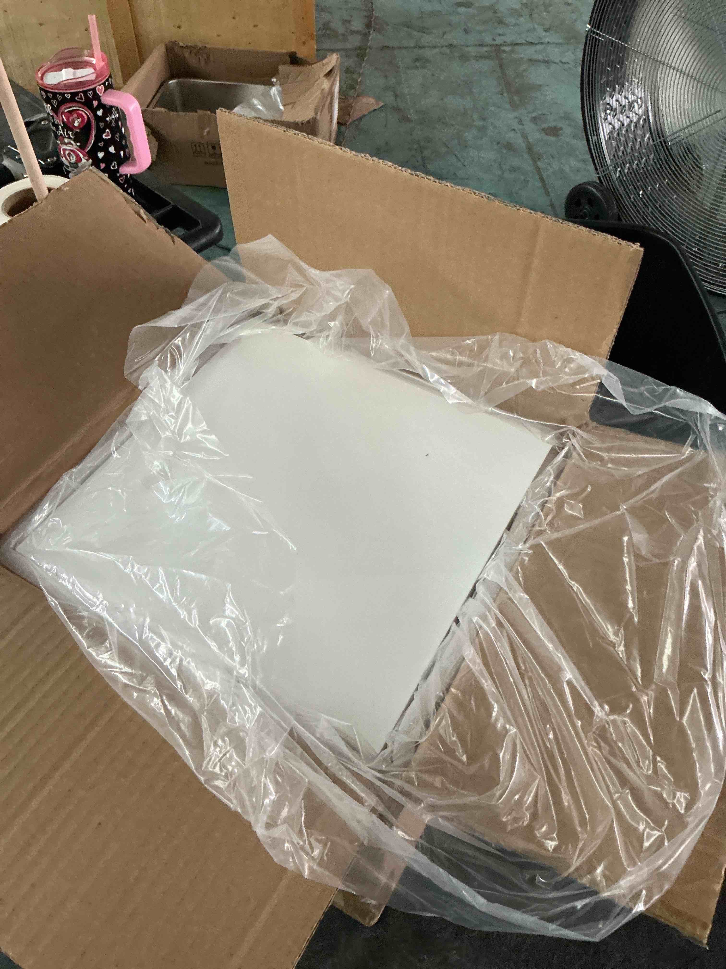 https://s3.amazonaws.com/lotting-images-prod/NonstopDeals/GRA3614918_1755624939856.jpeg