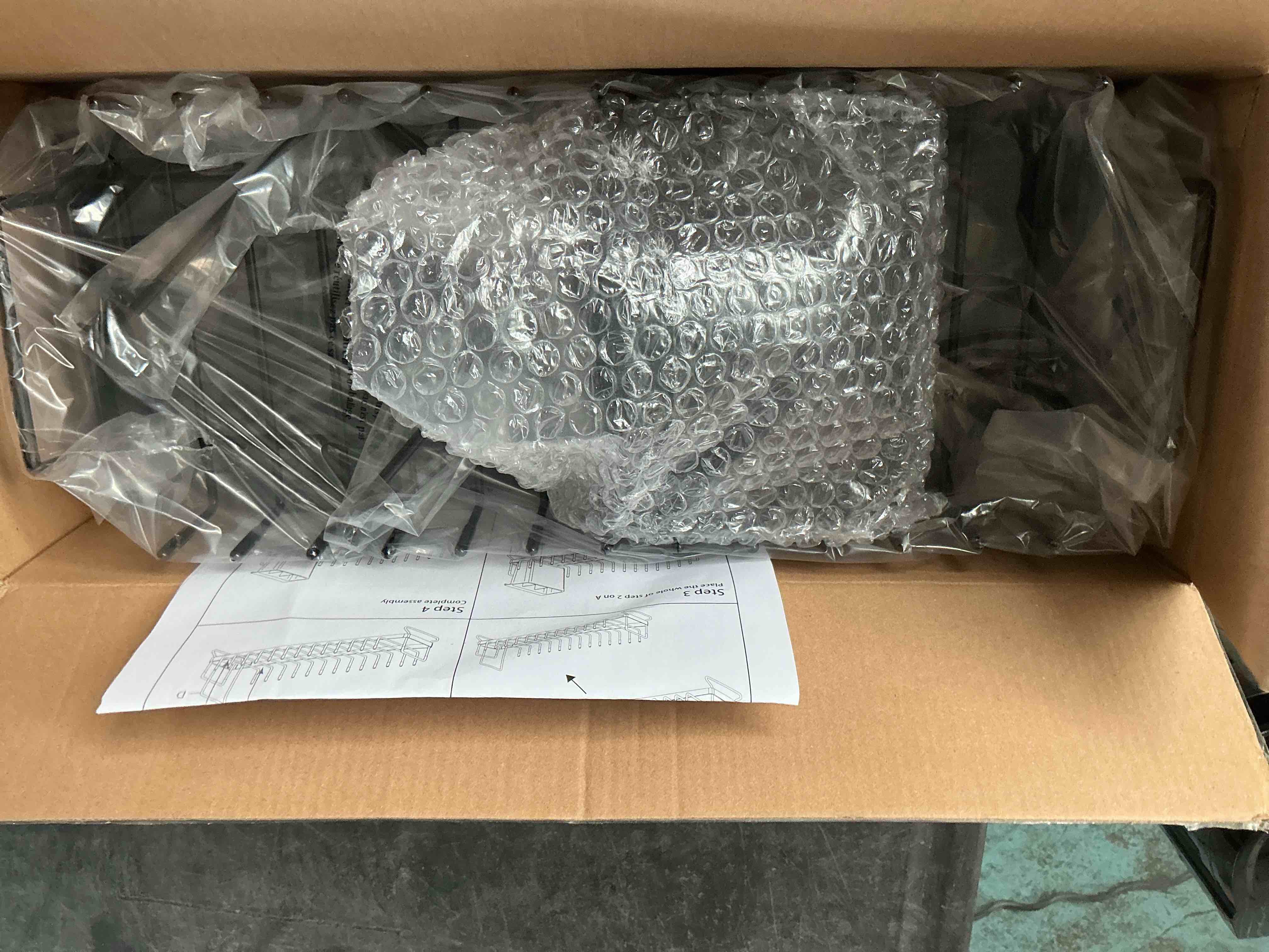 https://s3.amazonaws.com/lotting-images-prod/NonstopDeals/GRA3614942_1755628853690.jpeg