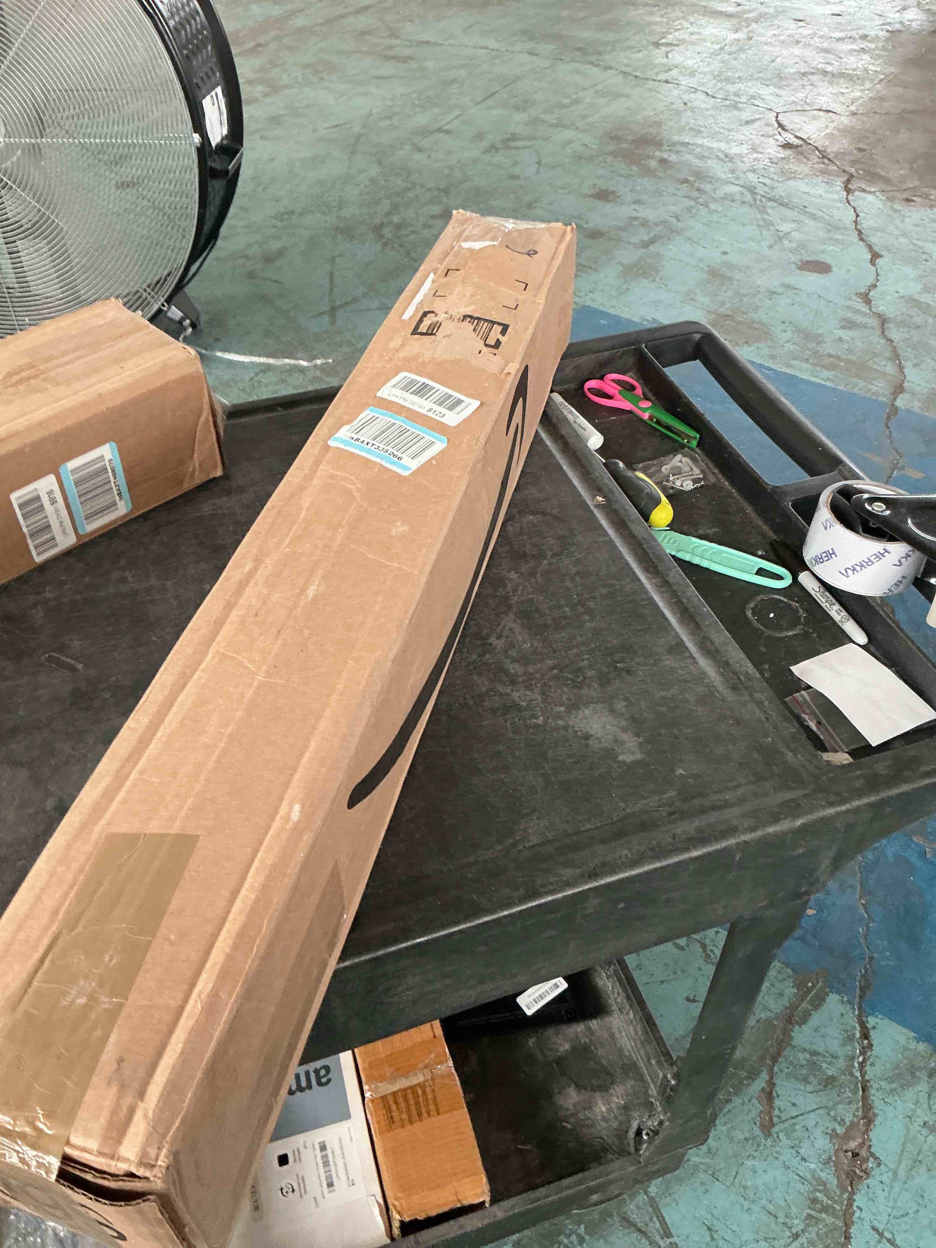 https://s3.amazonaws.com/lotting-images-prod/NonstopDeals/GRA3614952_1755630372679.jpeg
