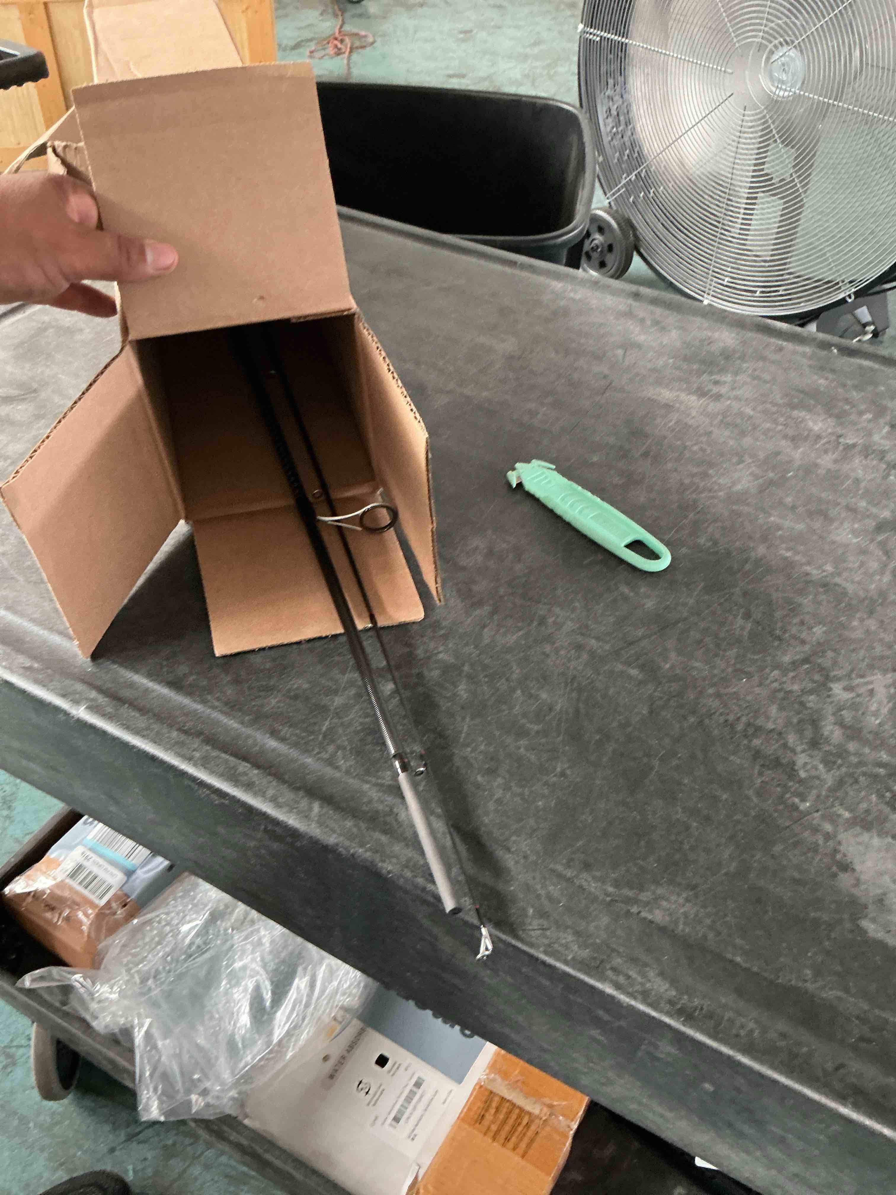 https://s3.amazonaws.com/lotting-images-prod/NonstopDeals/GRA3614954_1755630763579.jpeg