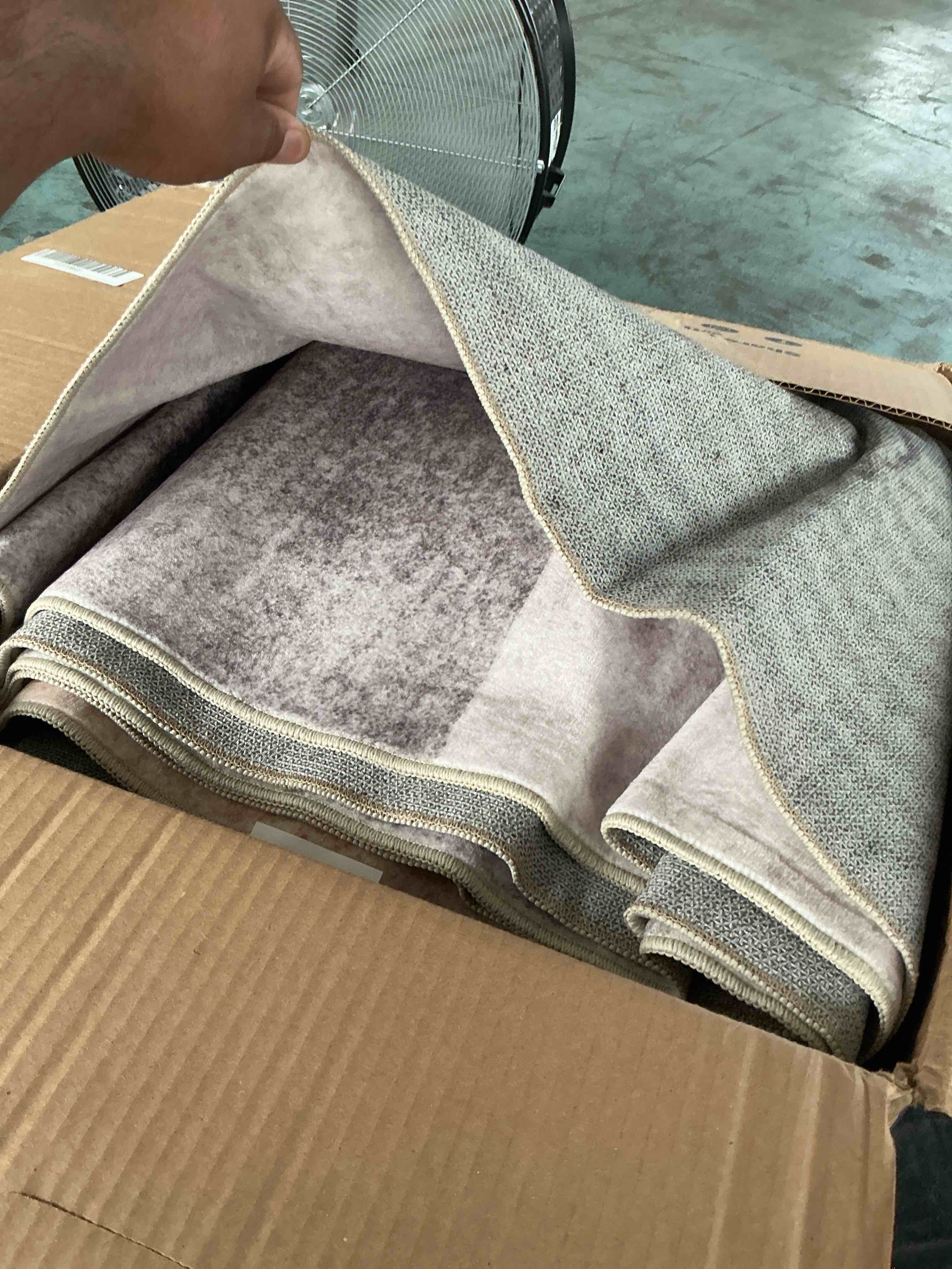 https://s3.amazonaws.com/lotting-images-prod/NonstopDeals/GRA3614957_1755631122967.jpeg