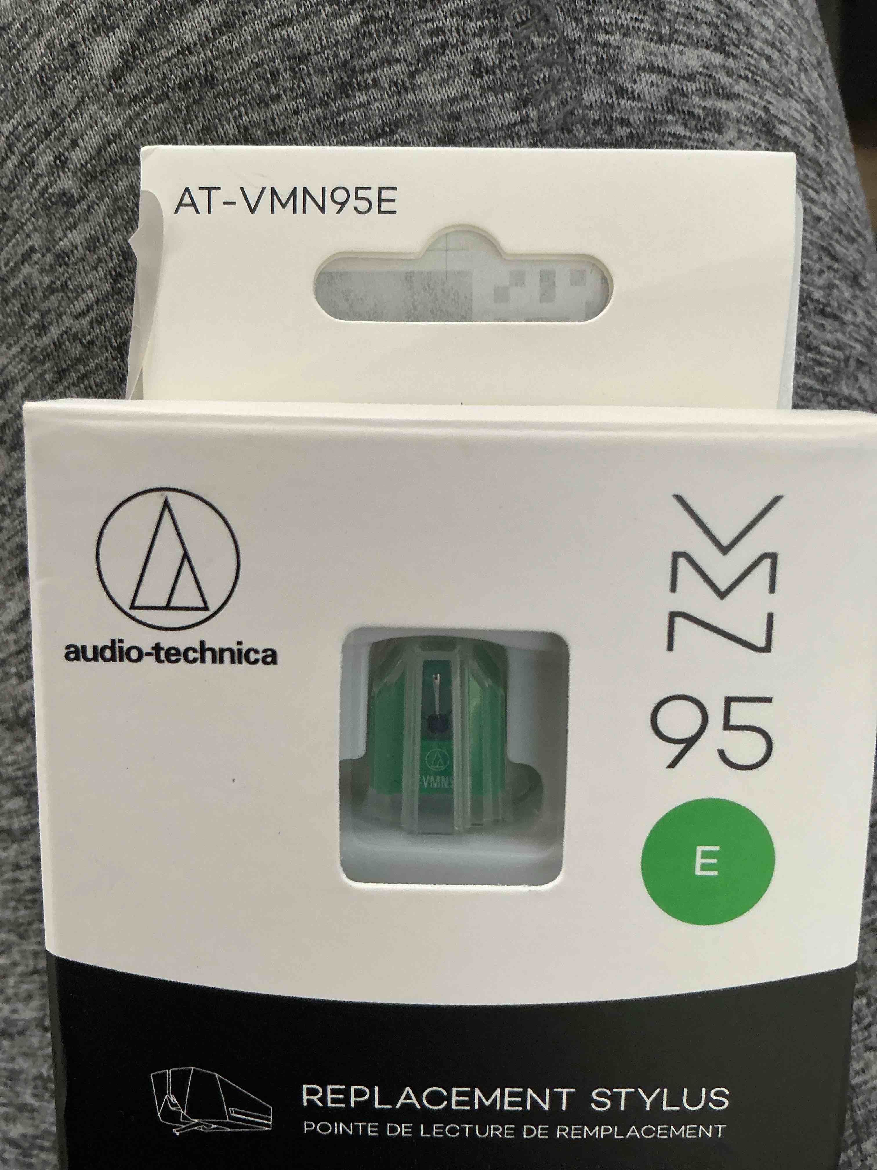 https://s3.amazonaws.com/lotting-images-prod/NonstopDeals/GRA3614975_1755634677778.jpeg