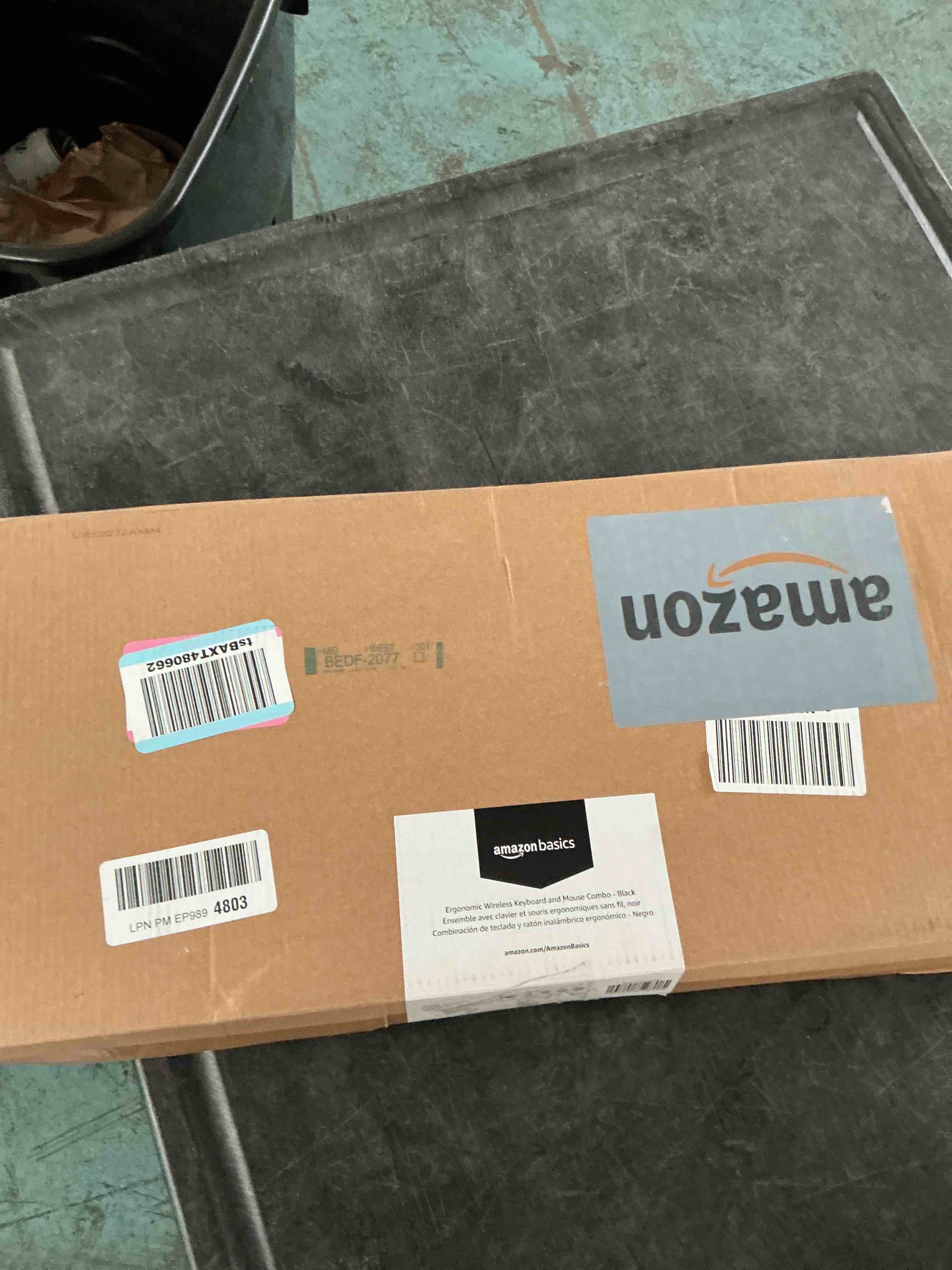 https://s3.amazonaws.com/lotting-images-prod/NonstopDeals/GRA3615218_1755713652838.jpeg