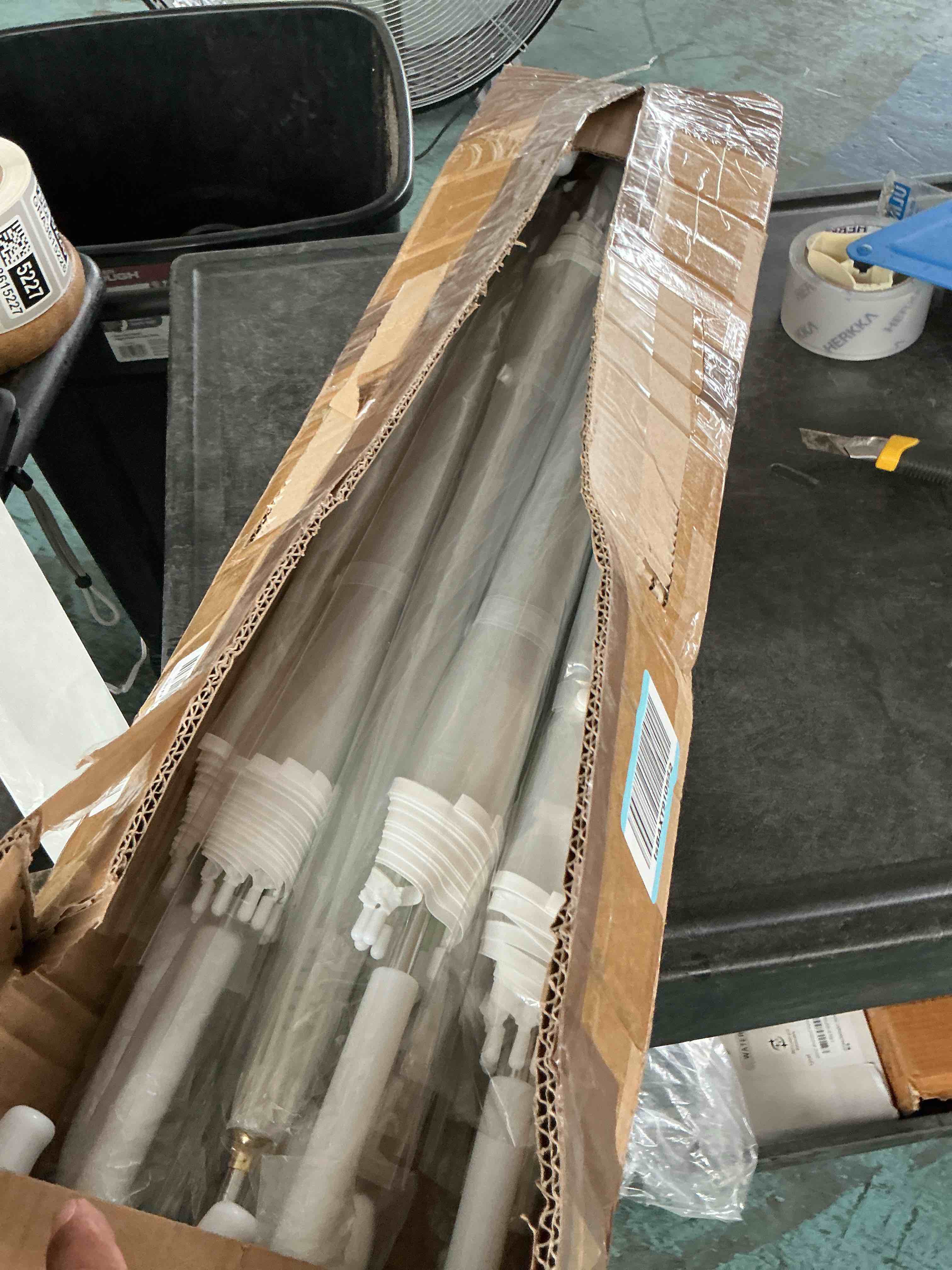 https://s3.amazonaws.com/lotting-images-prod/NonstopDeals/GRA3615221_1755714061857.jpeg