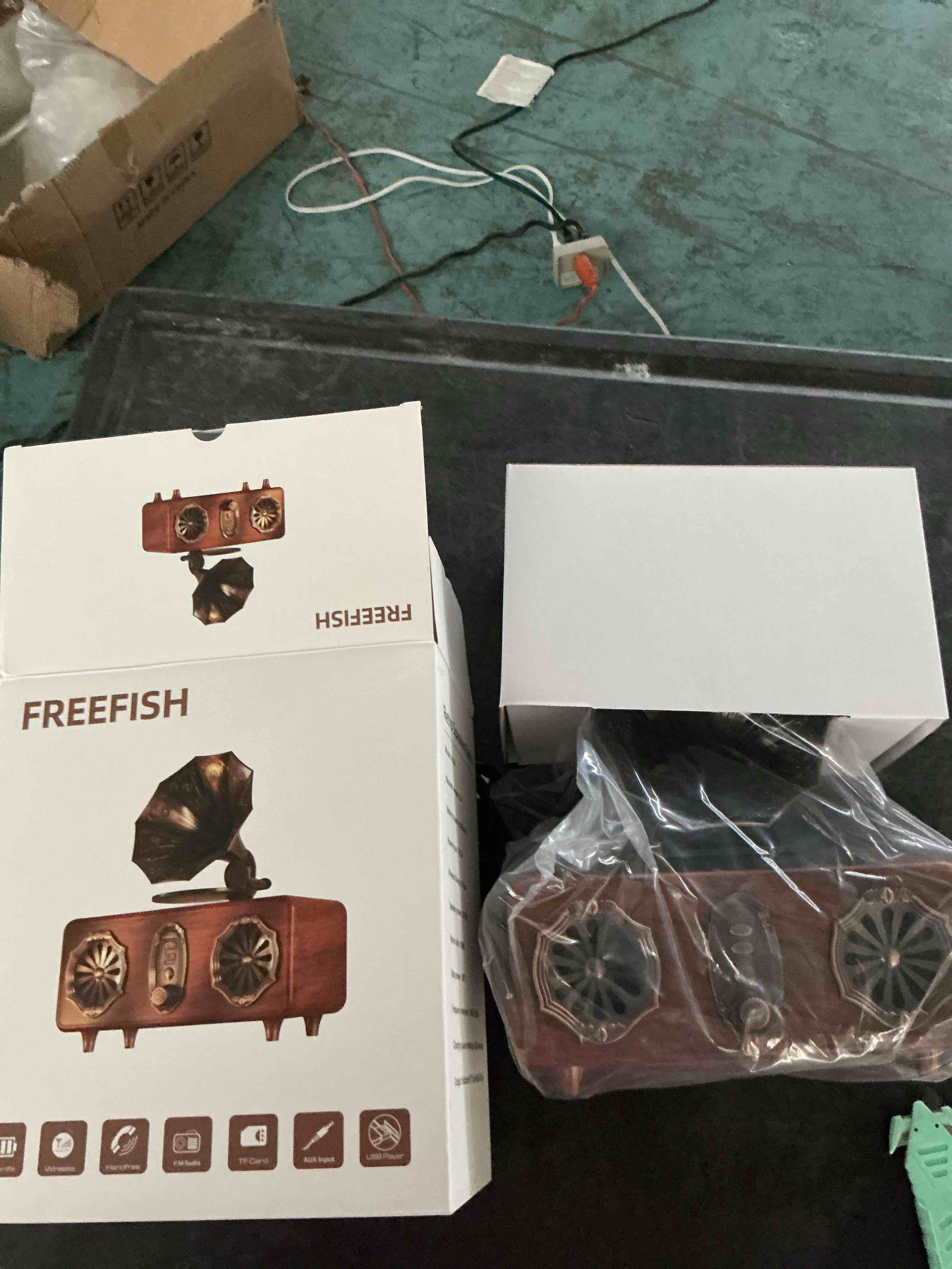 https://s3.amazonaws.com/lotting-images-prod/NonstopDeals/GRA3615285_1755728802825.jpeg