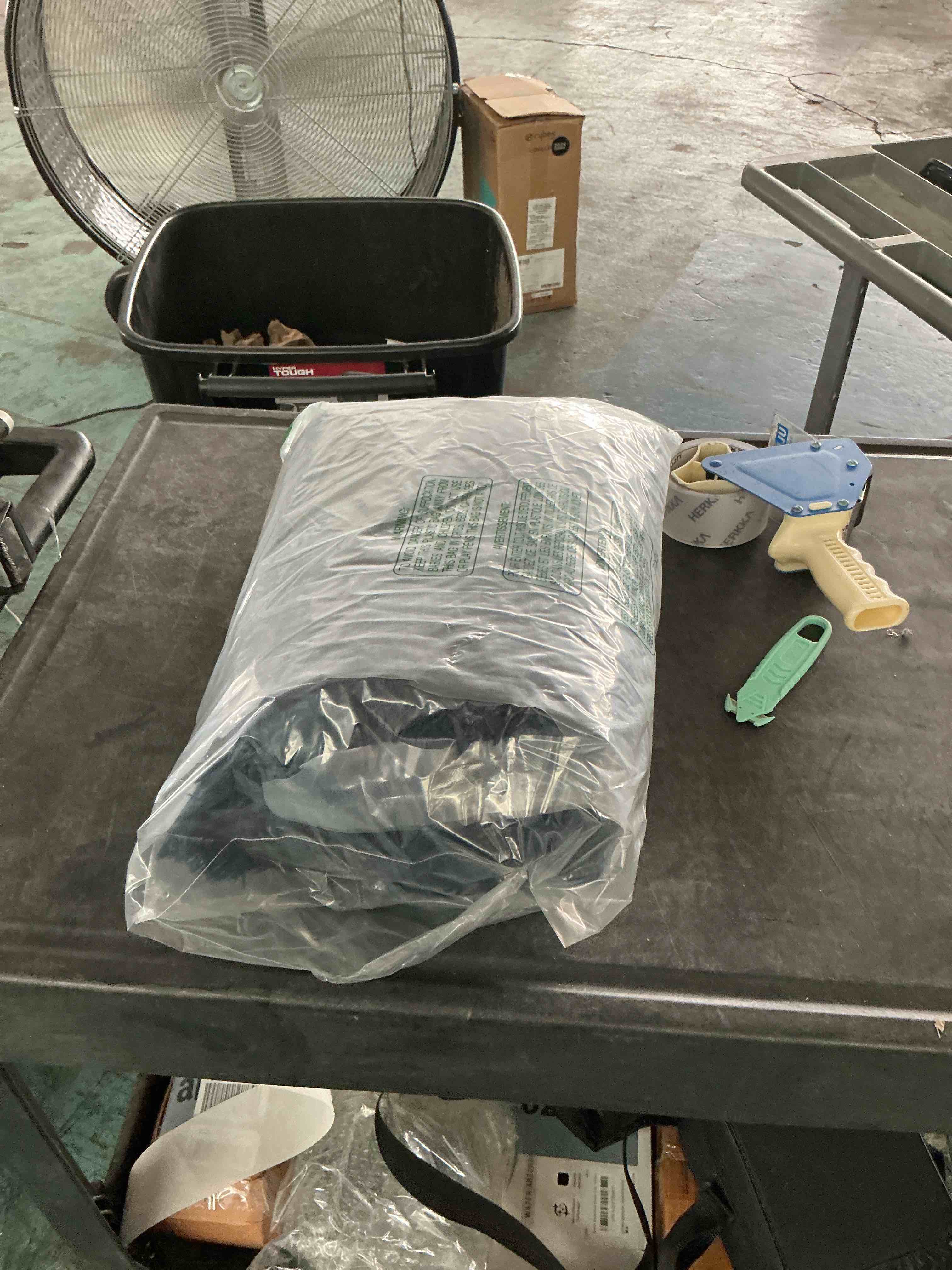 https://s3.amazonaws.com/lotting-images-prod/NonstopDeals/GRA3615308_1755791091191.jpeg
