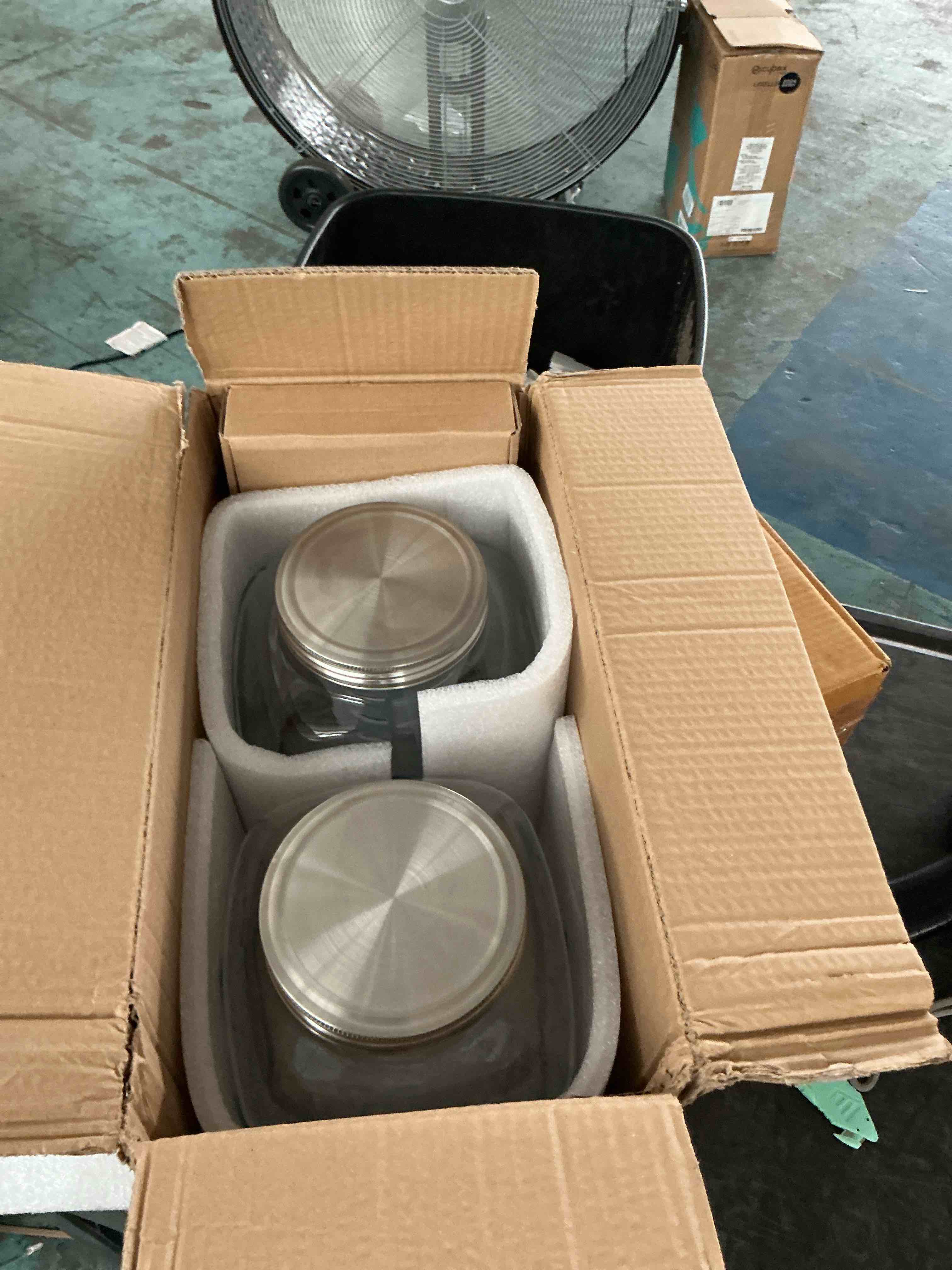 https://s3.amazonaws.com/lotting-images-prod/NonstopDeals/GRA3615334_1755796770029.jpeg