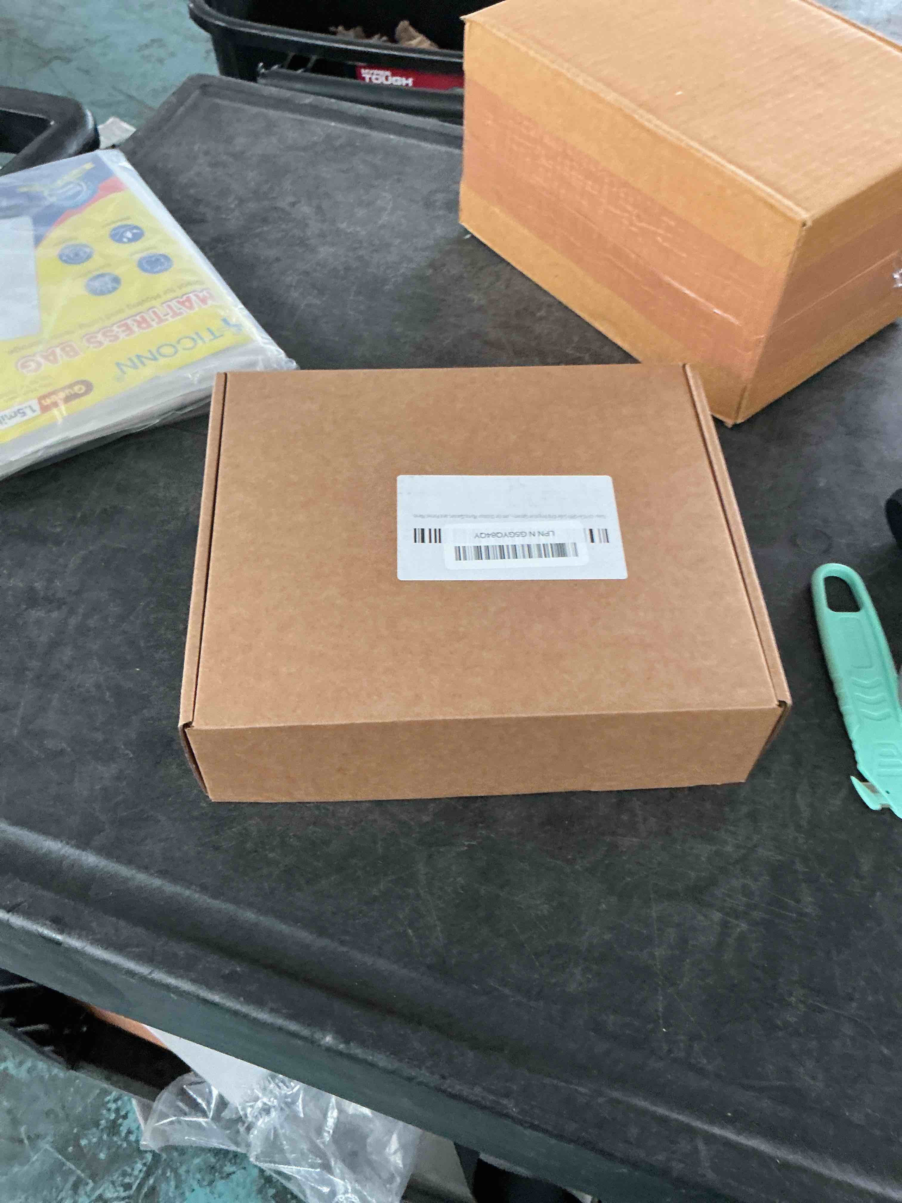 https://s3.amazonaws.com/lotting-images-prod/NonstopDeals/GRA3615336_1755796962949.jpeg