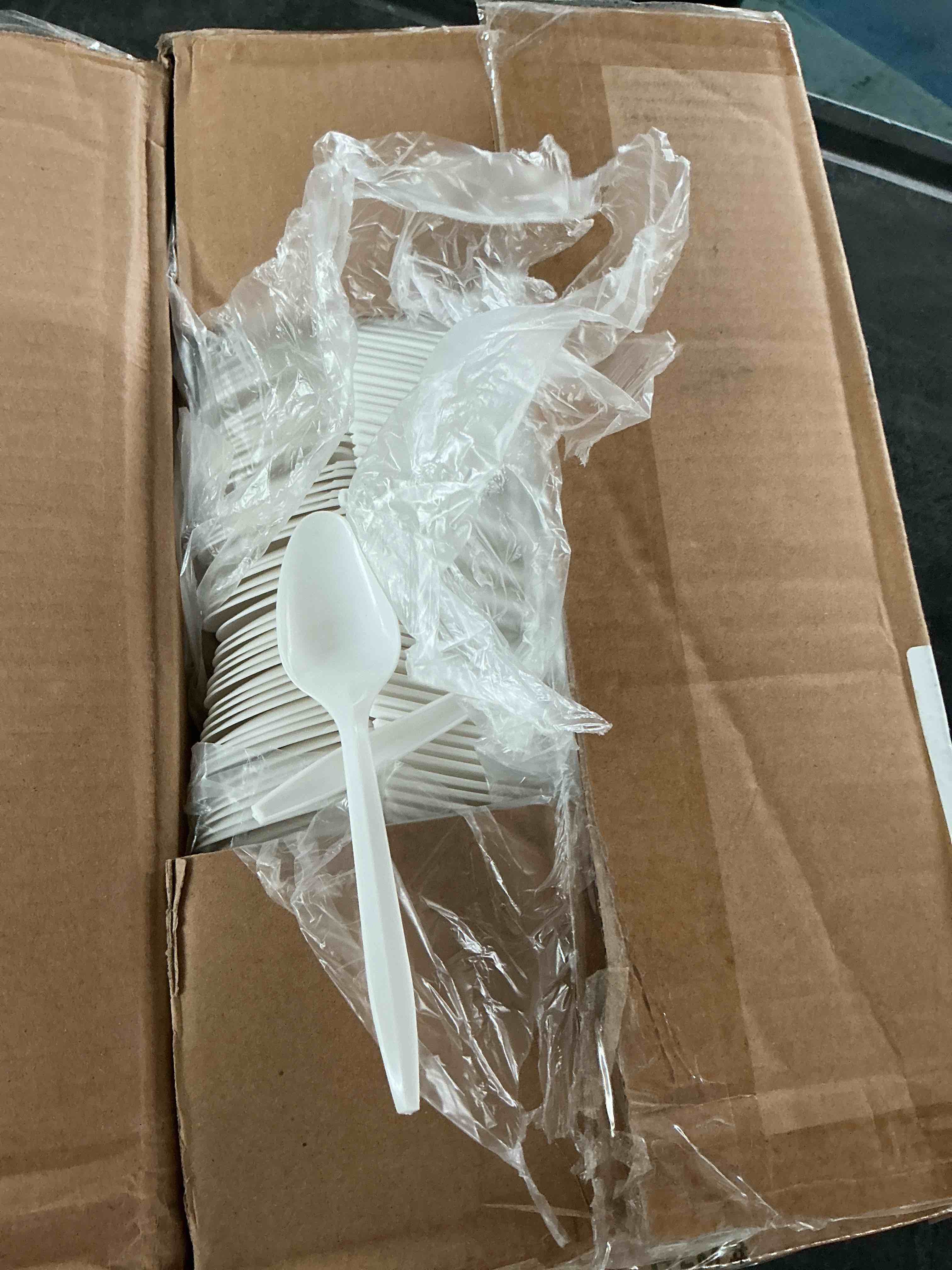 https://s3.amazonaws.com/lotting-images-prod/NonstopDeals/GRA3615345_1755802104701.jpeg