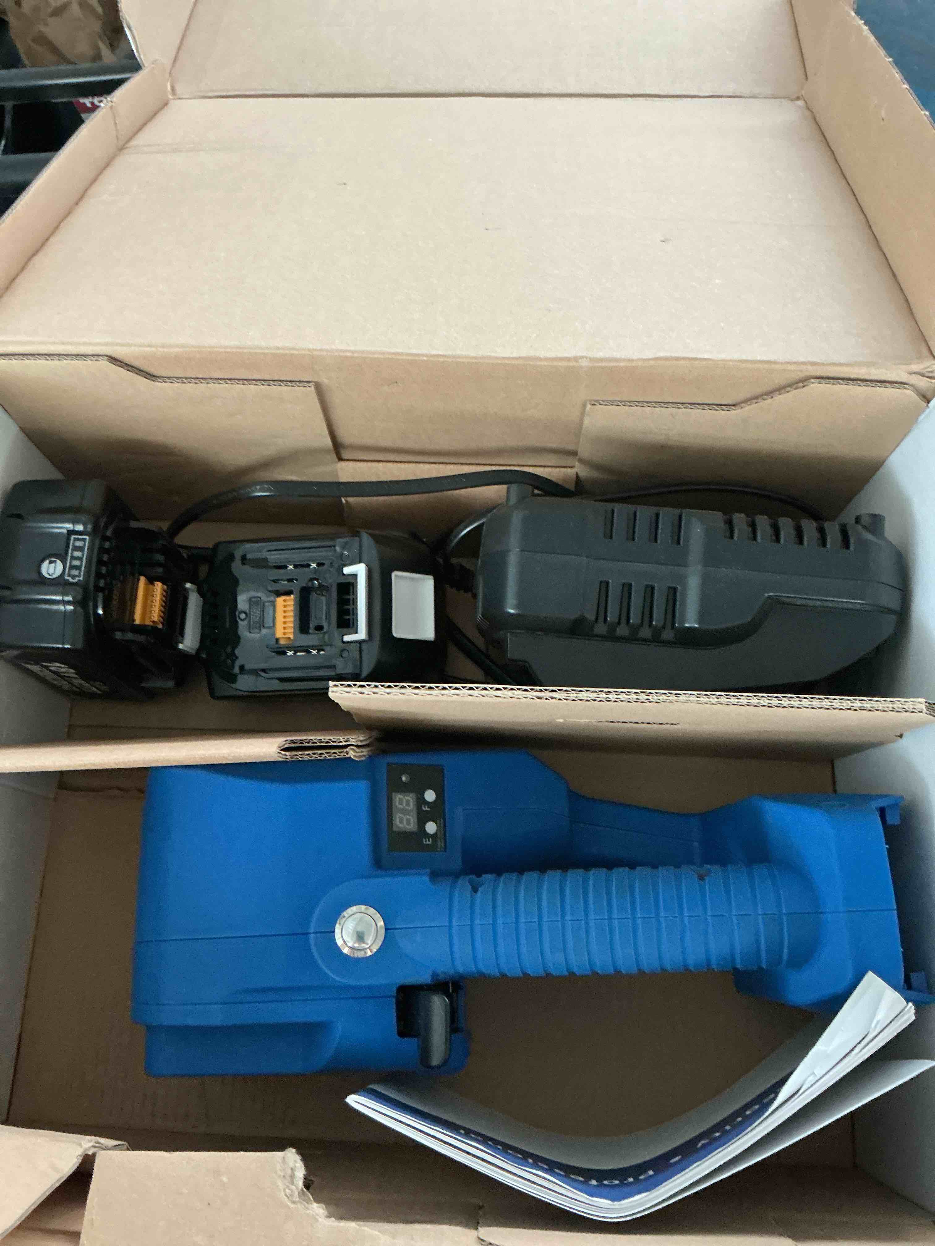 https://s3.amazonaws.com/lotting-images-prod/NonstopDeals/GRA3615349_1755802391431.jpeg