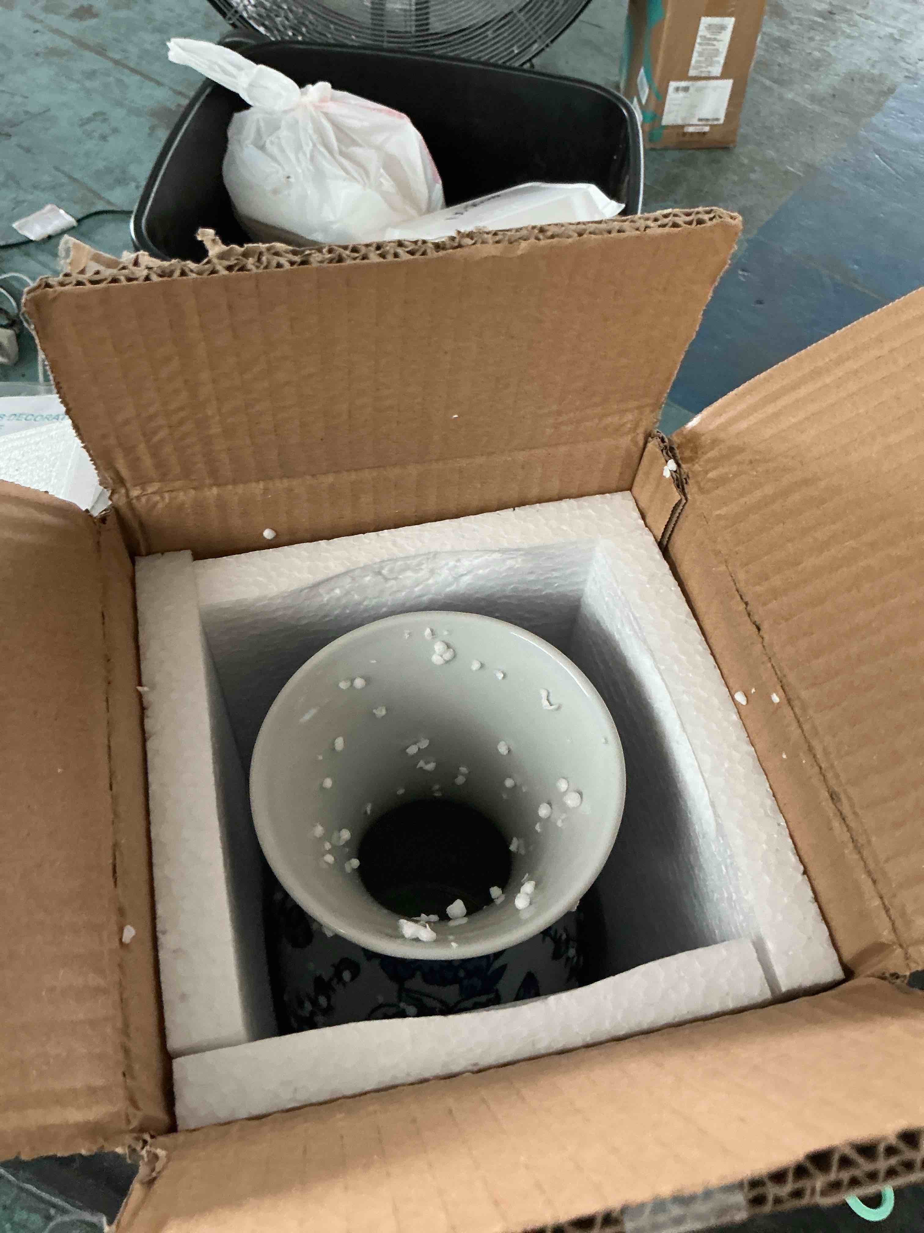 https://s3.amazonaws.com/lotting-images-prod/NonstopDeals/GRA3615362_1755809835168.jpeg