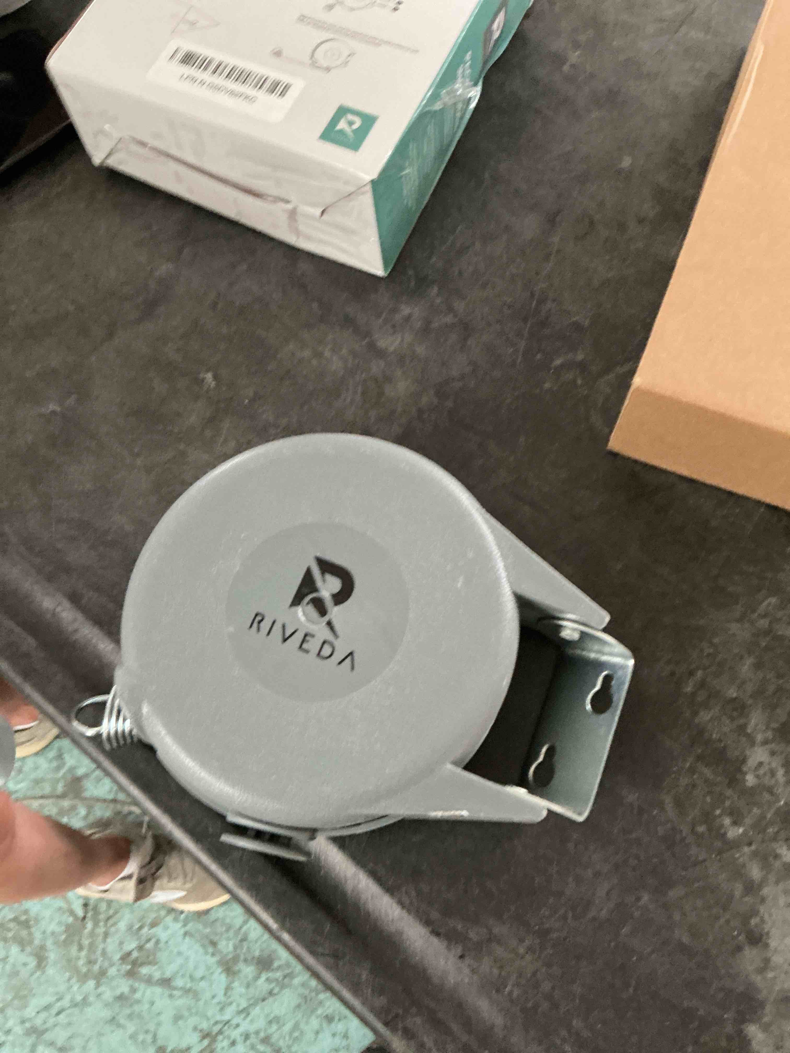 https://s3.amazonaws.com/lotting-images-prod/NonstopDeals/GRA3615373_1755811620481.jpeg