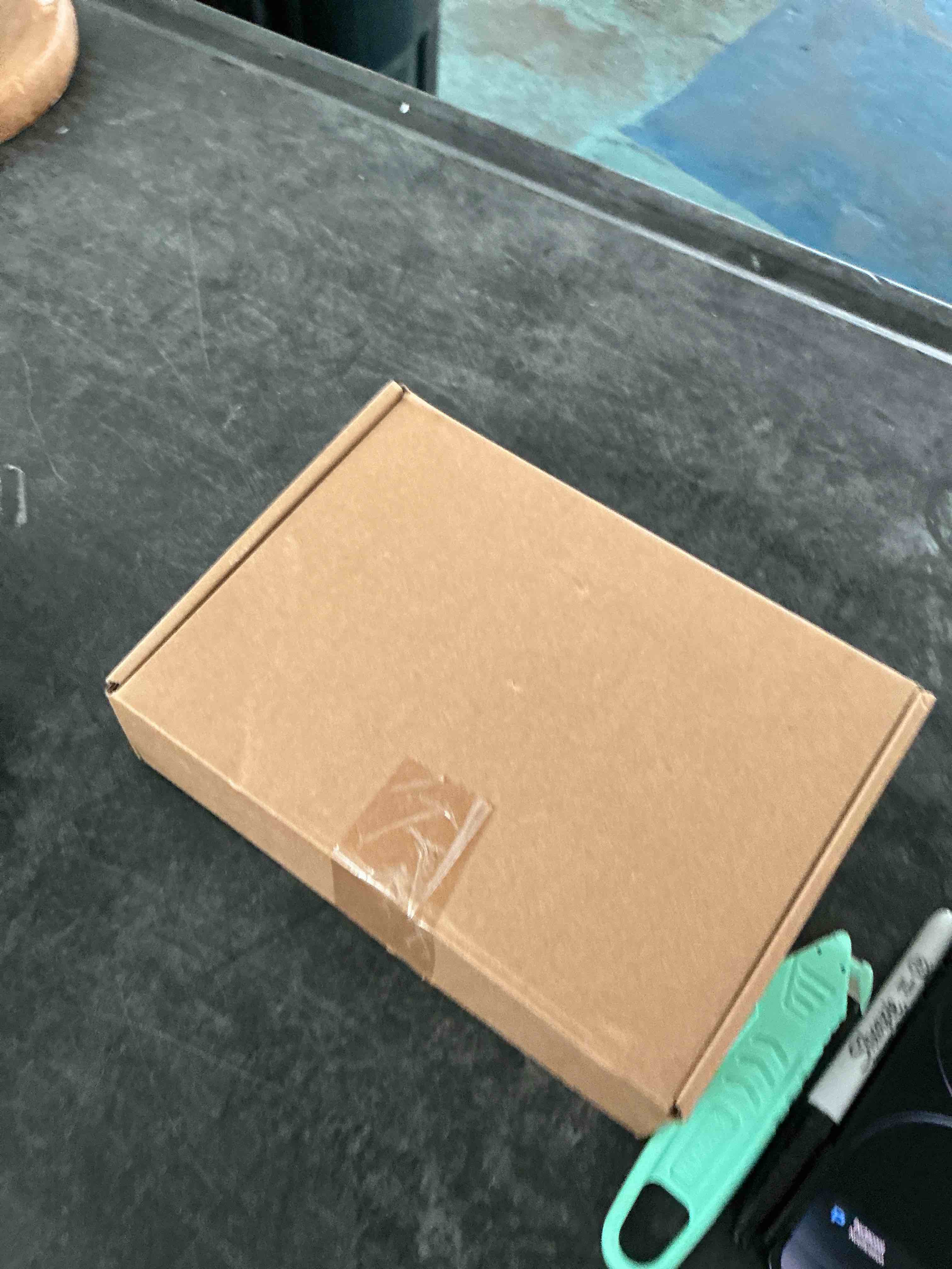 https://s3.amazonaws.com/lotting-images-prod/NonstopDeals/GRA3615374_1755811639761.jpeg