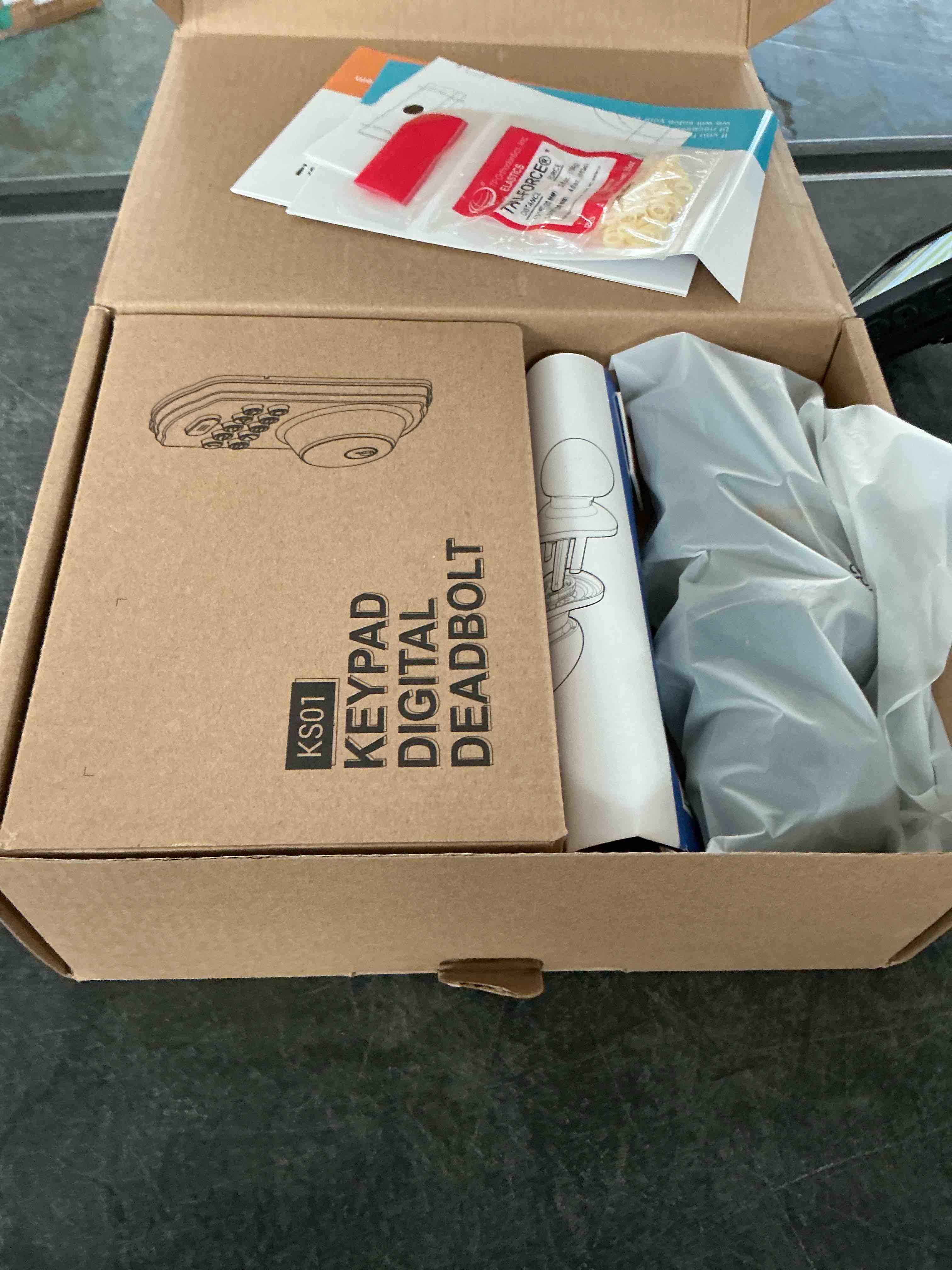 https://s3.amazonaws.com/lotting-images-prod/NonstopDeals/GRA3615377_1755812152025.jpeg