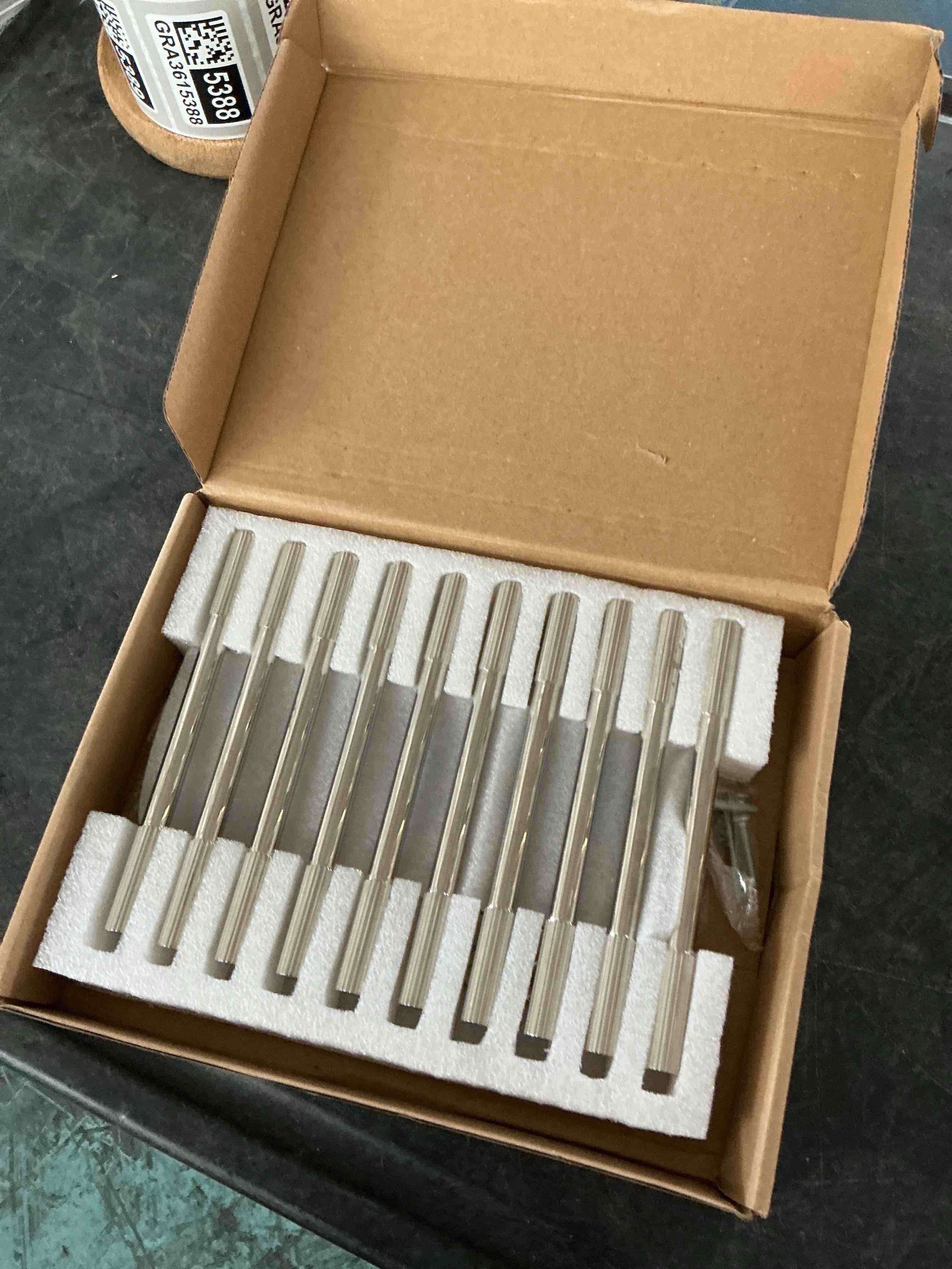https://s3.amazonaws.com/lotting-images-prod/NonstopDeals/GRA3615381_1755813130610.jpeg
